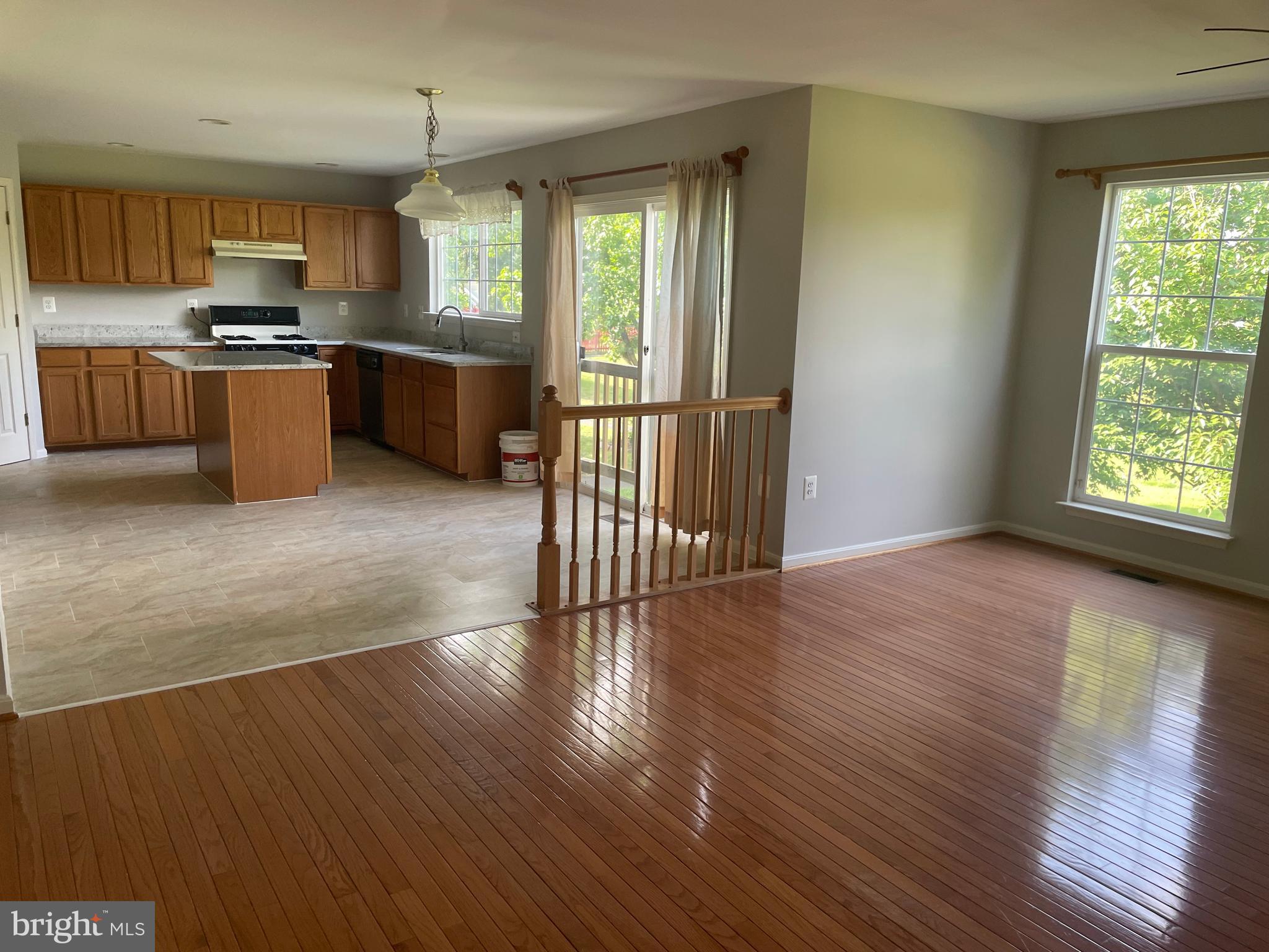 ONE LOUDOUN - Residential Lease