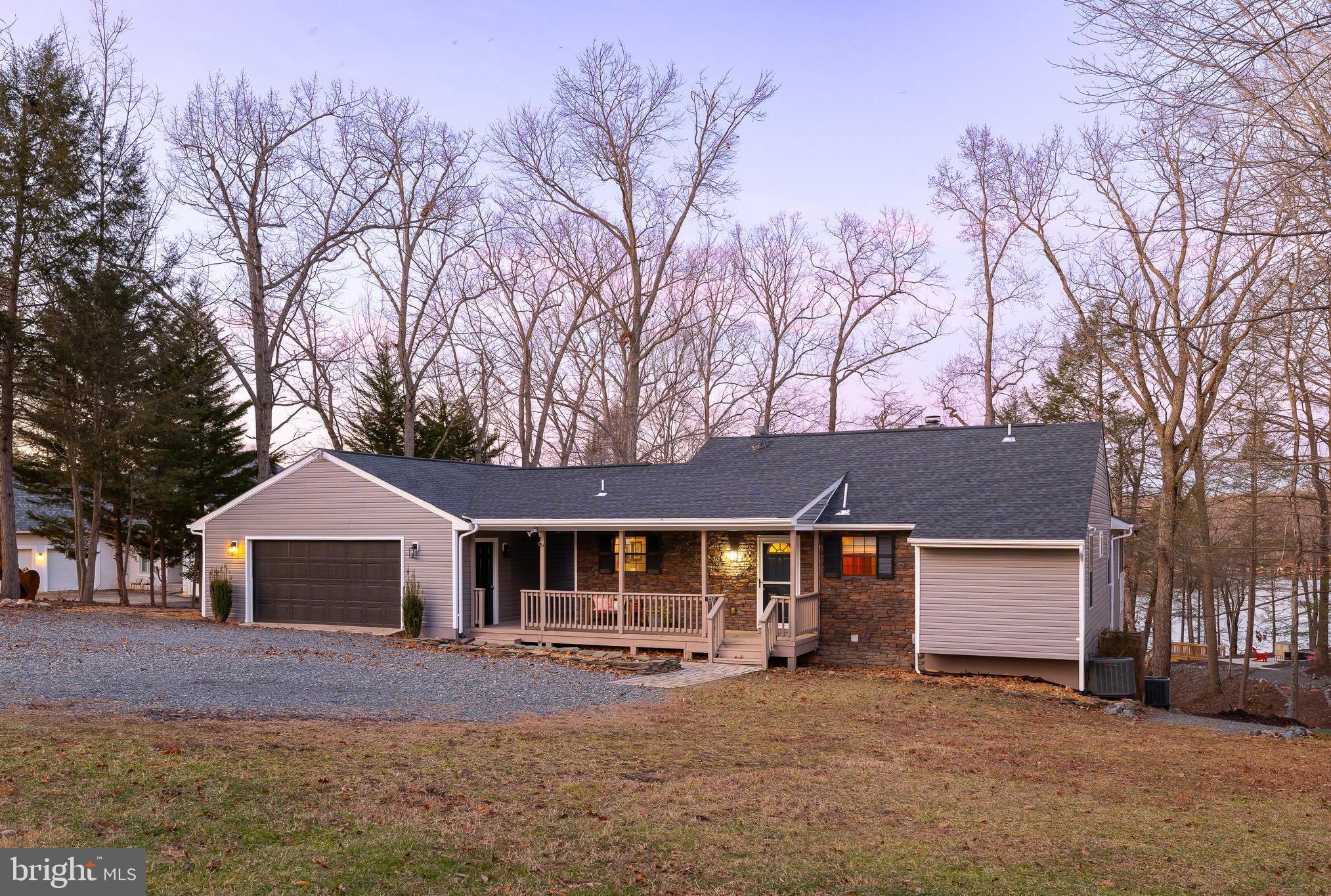 TALL PINES - Residential