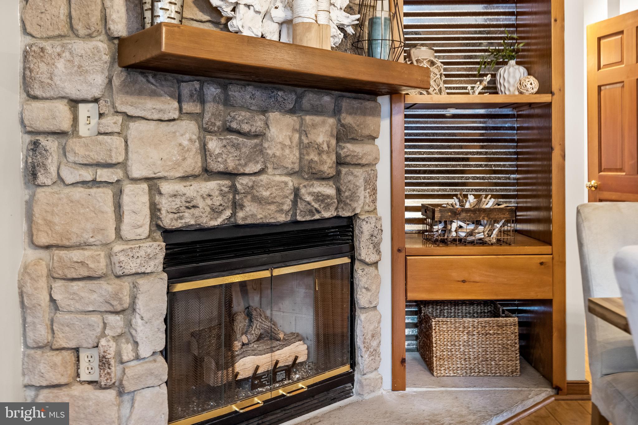 TALL PINES - Residential