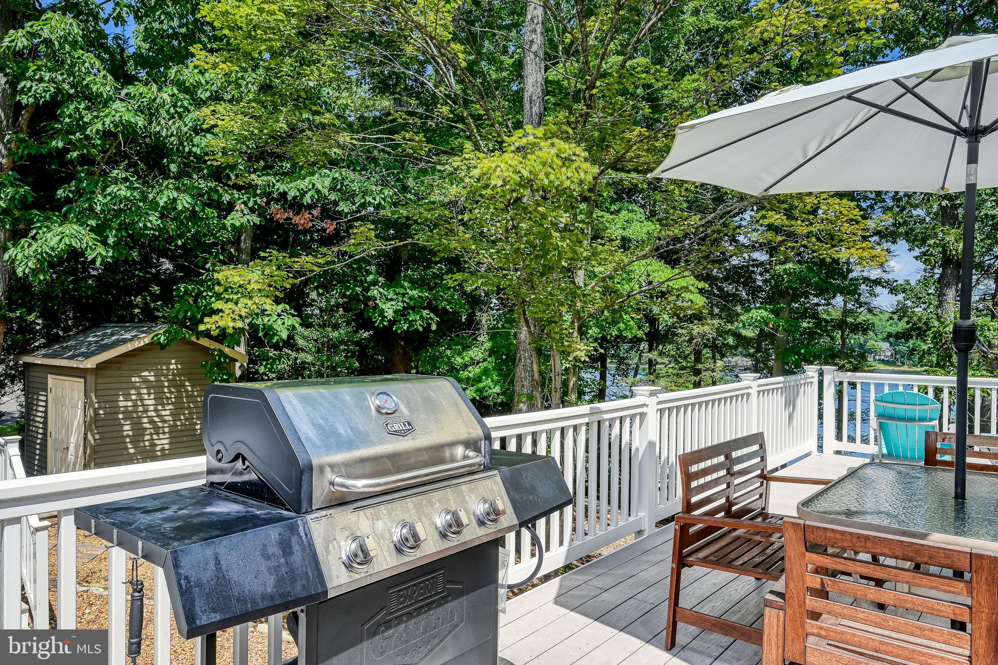 TALL PINES - Residential