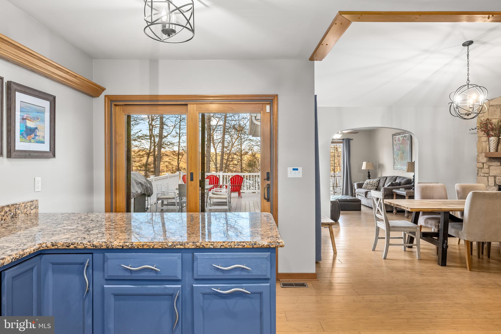 TALL PINES - Residential