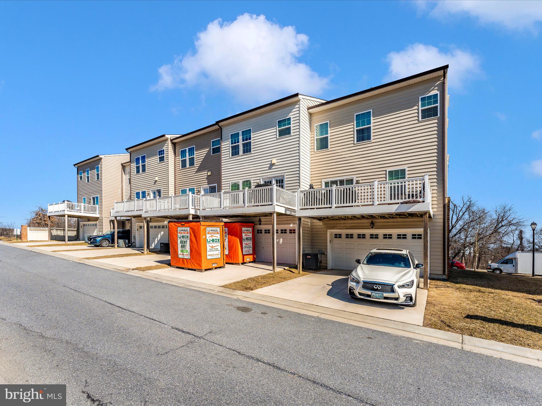 BALLARD GREEN - Residential