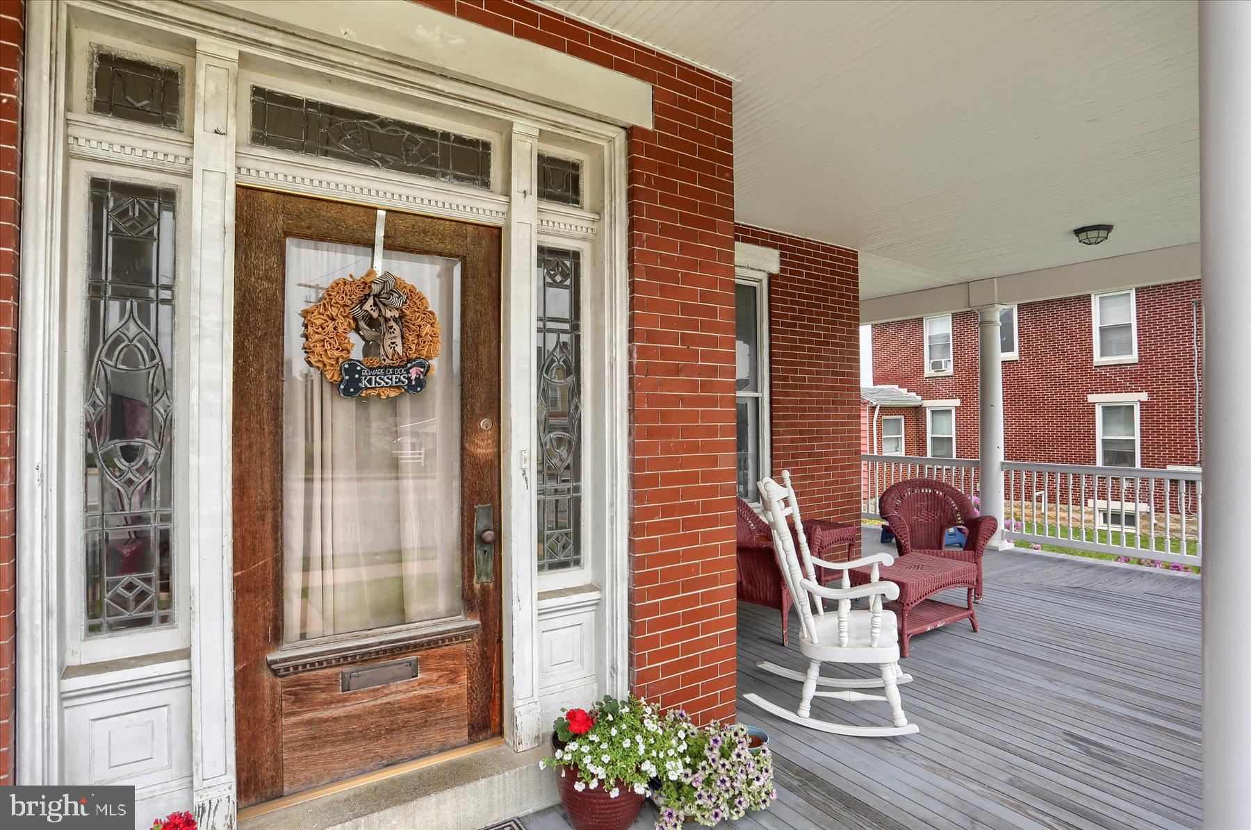 21 W MAIN STREET