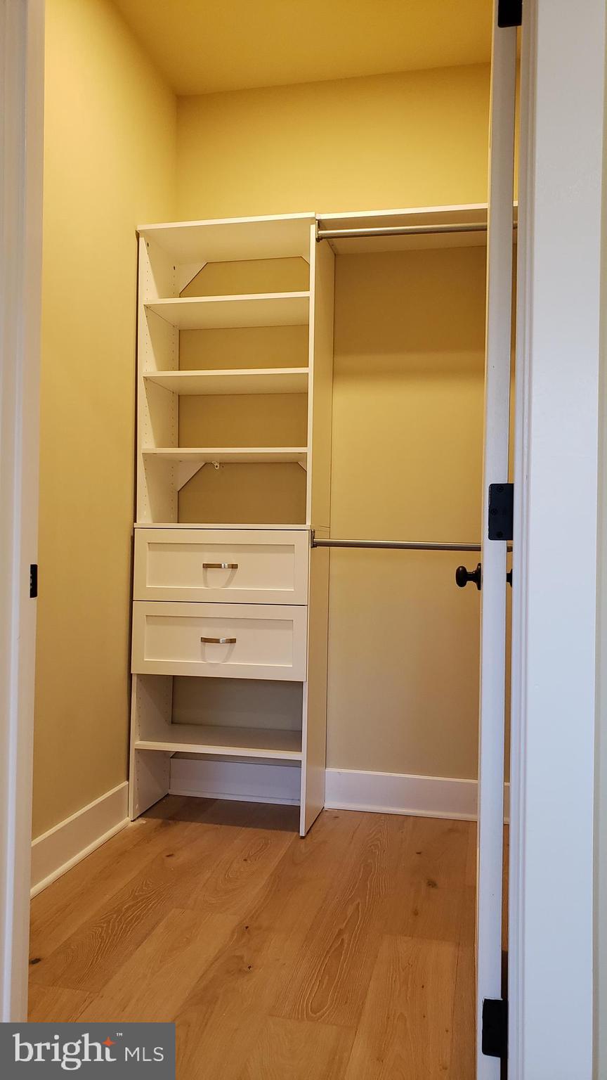 NON AVAILABLE - Residential