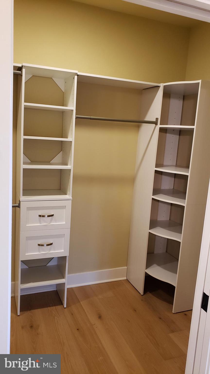 NON AVAILABLE - Residential