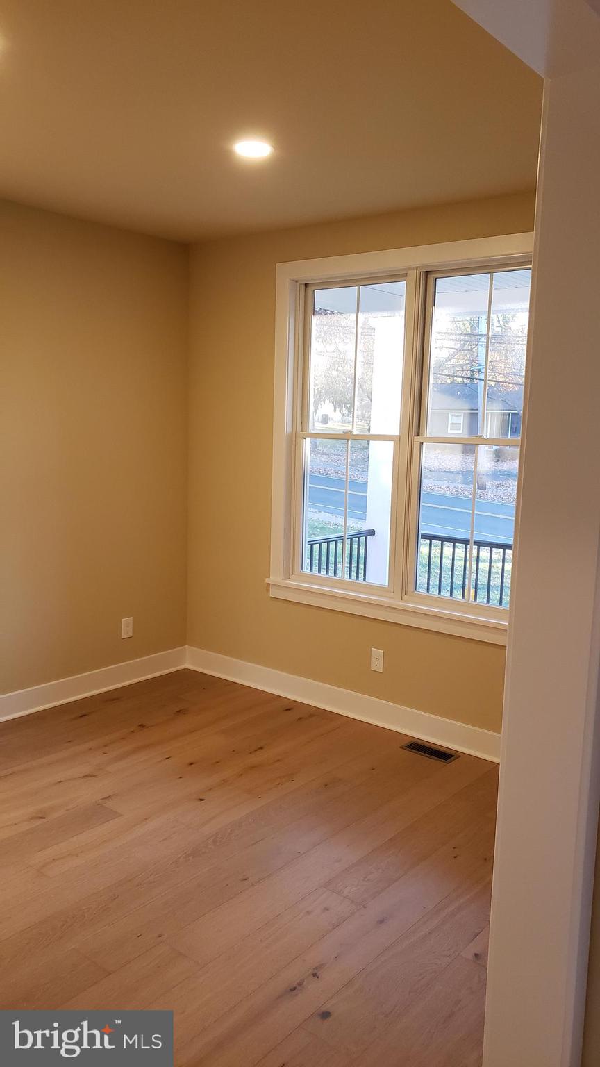 NON AVAILABLE - Residential