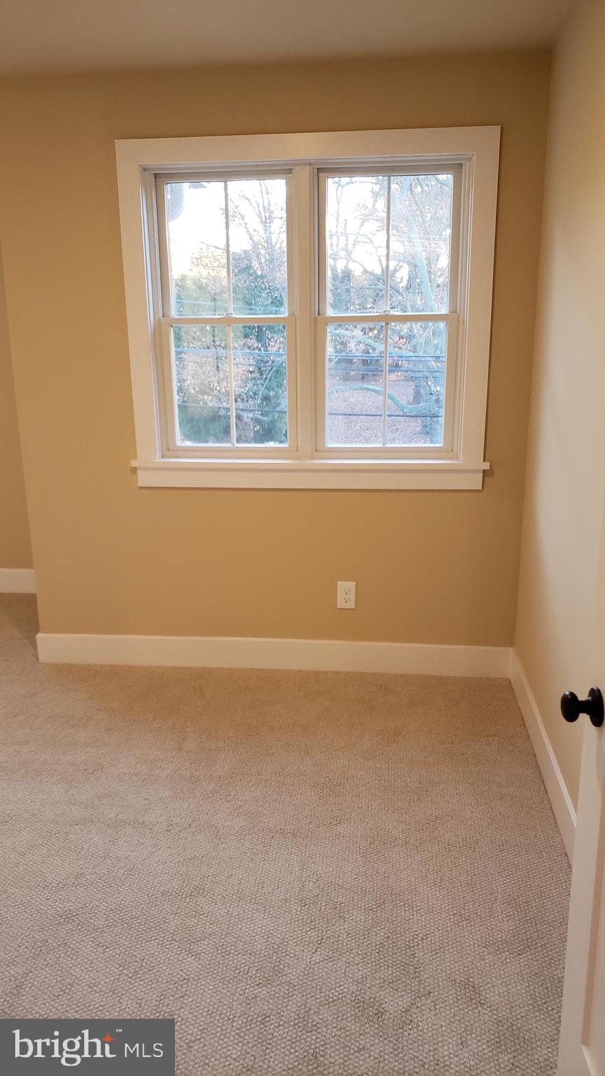 NON AVAILABLE - Residential