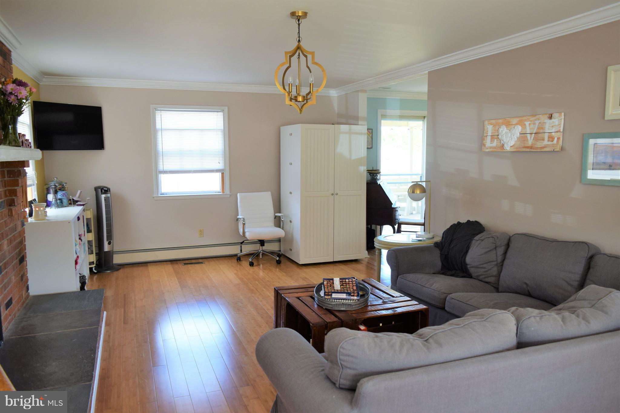 GLEN BURNIE PARK - Residential