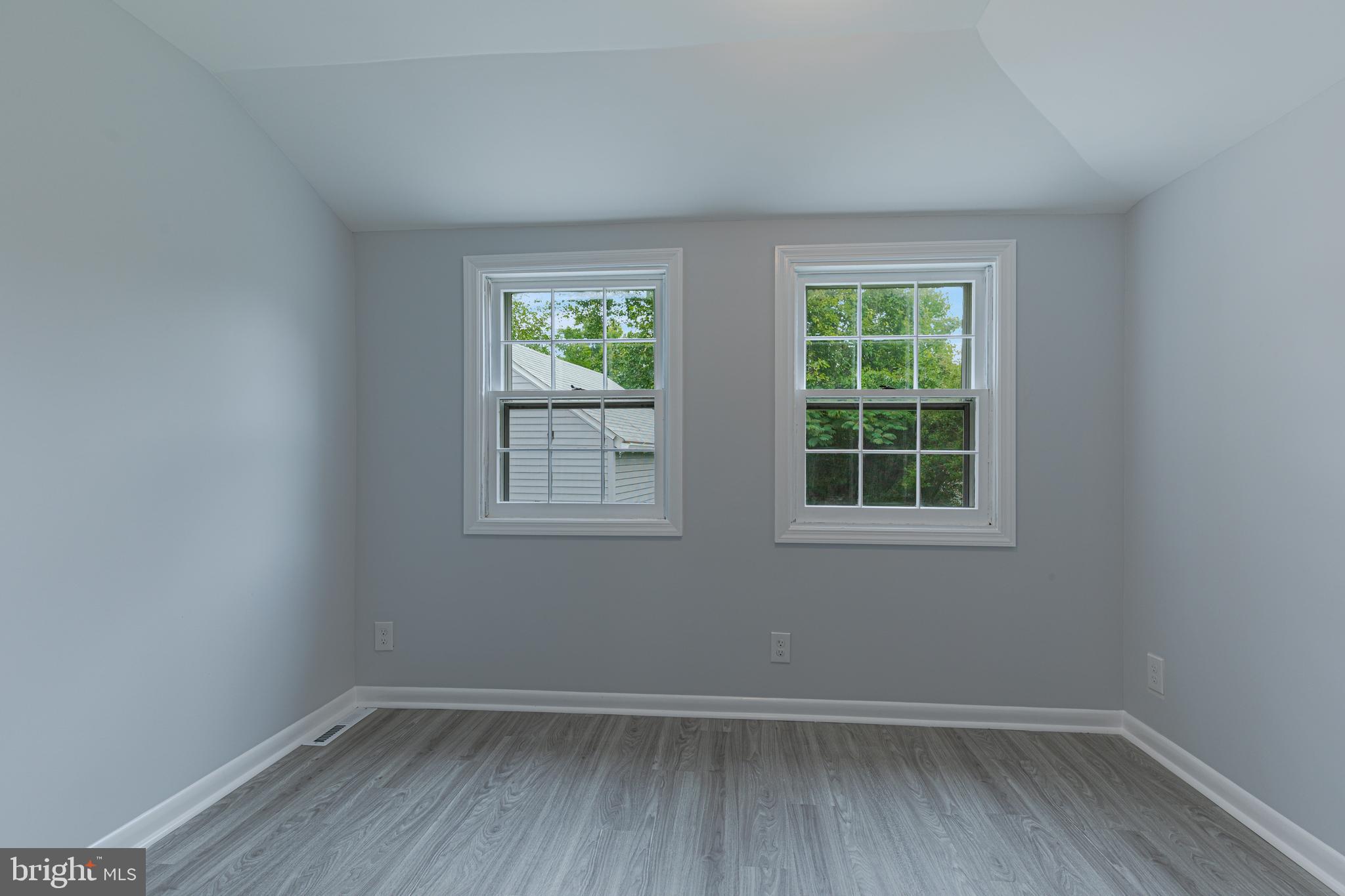 LANDOVER HILLS - Residential