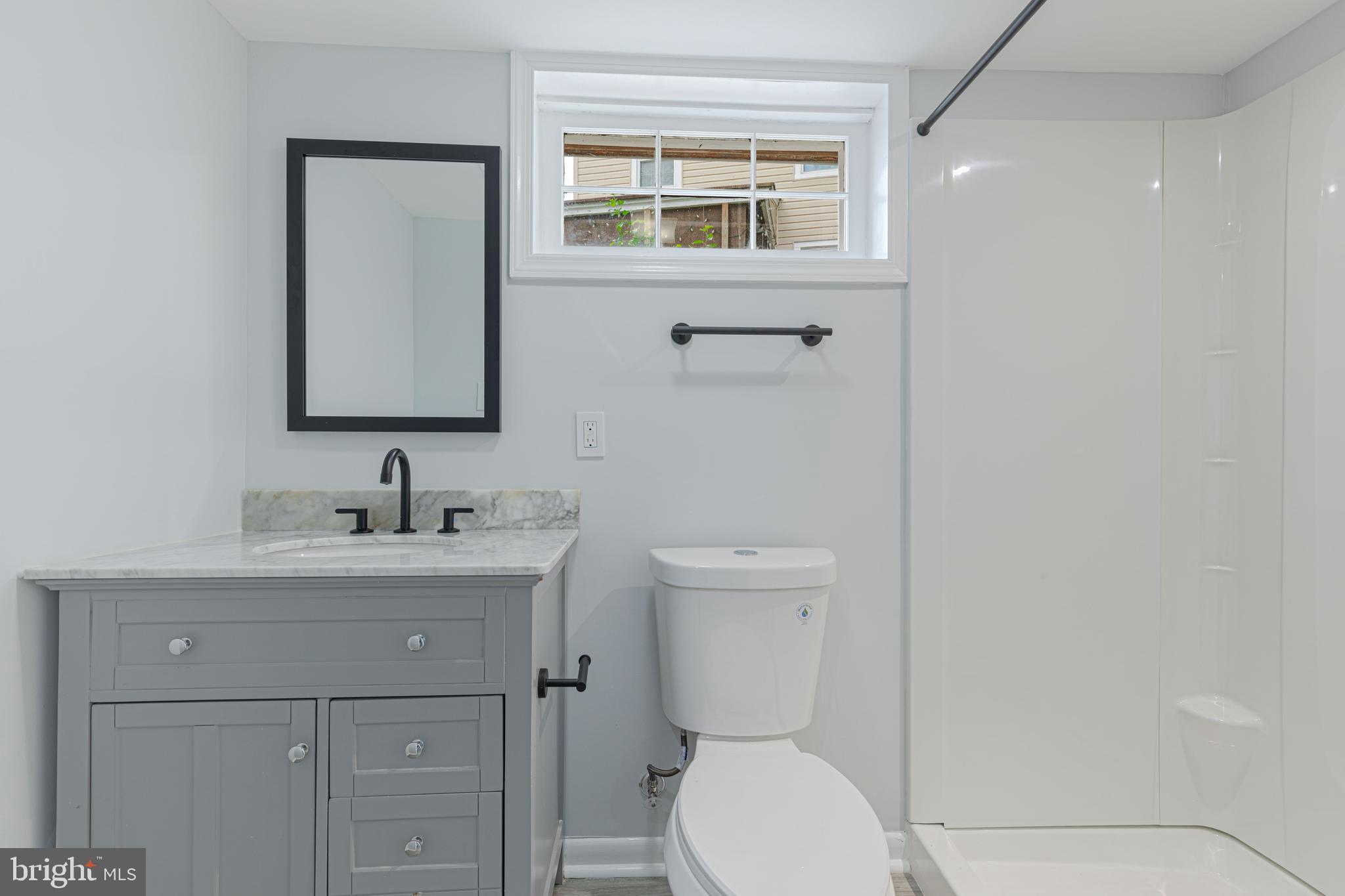 LANDOVER HILLS - Residential