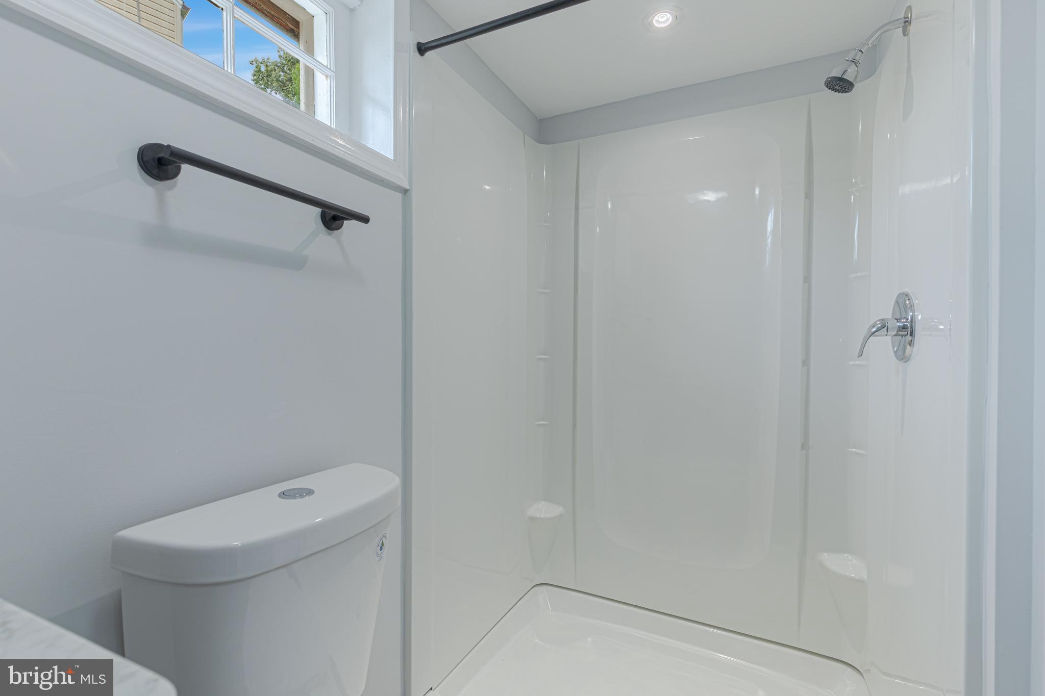 LANDOVER HILLS - Residential