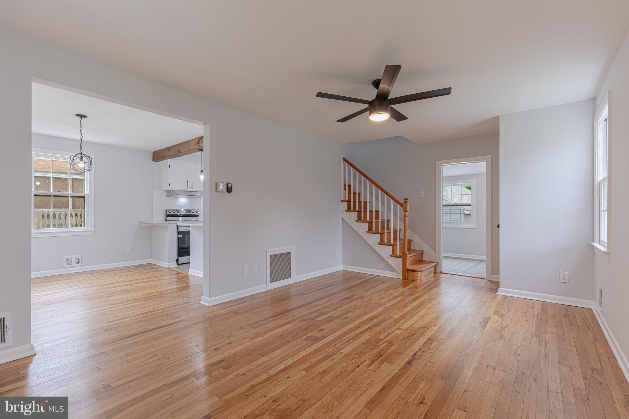 LANDOVER HILLS - Residential