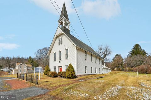 3726 CLAY STREET POINT OF ROCKS MD 21777