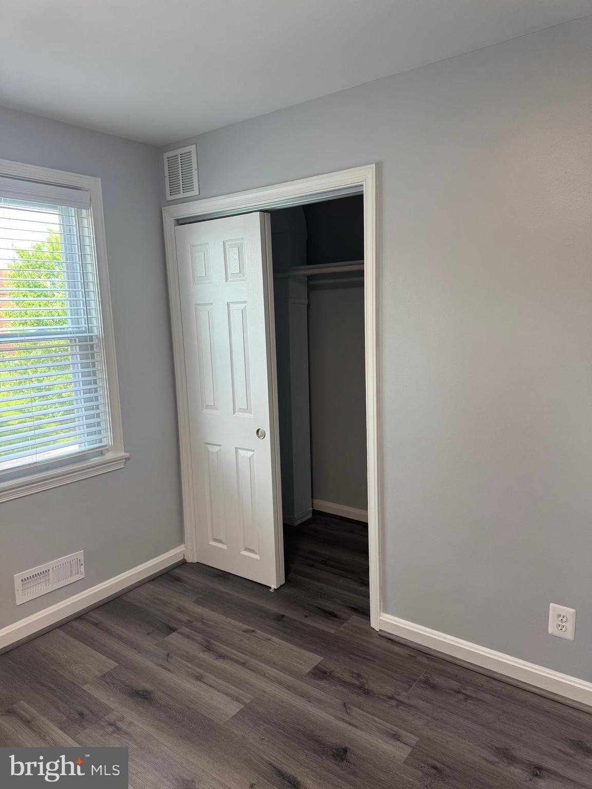GREEKTOWN - Residential Lease