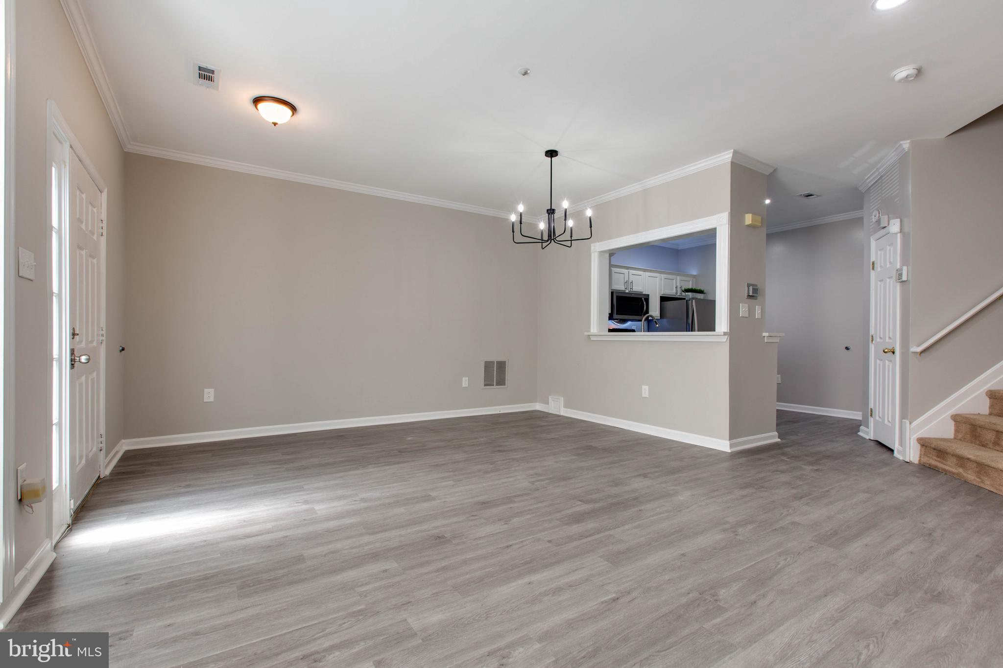 SEVEN OAKS - Residential Lease