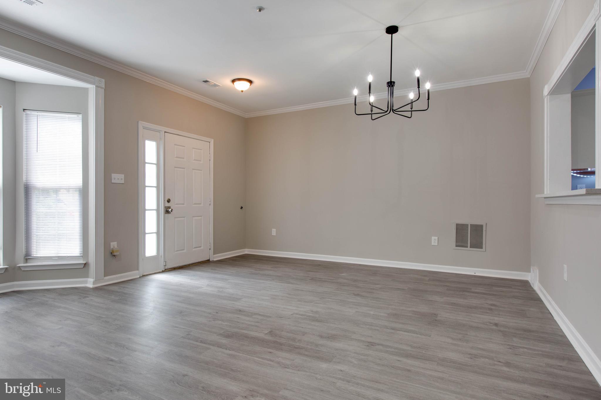 SEVEN OAKS - Residential Lease