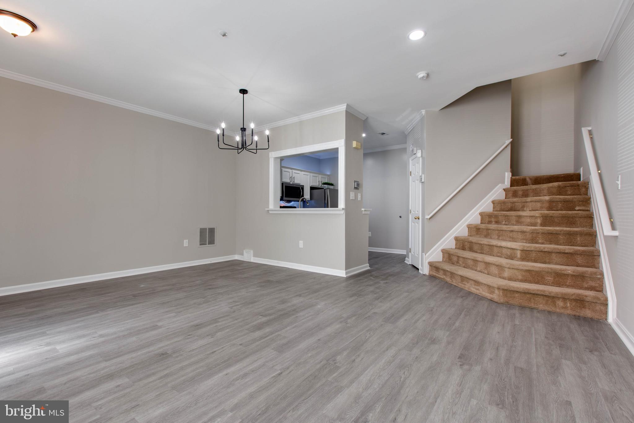 SEVEN OAKS - Residential Lease