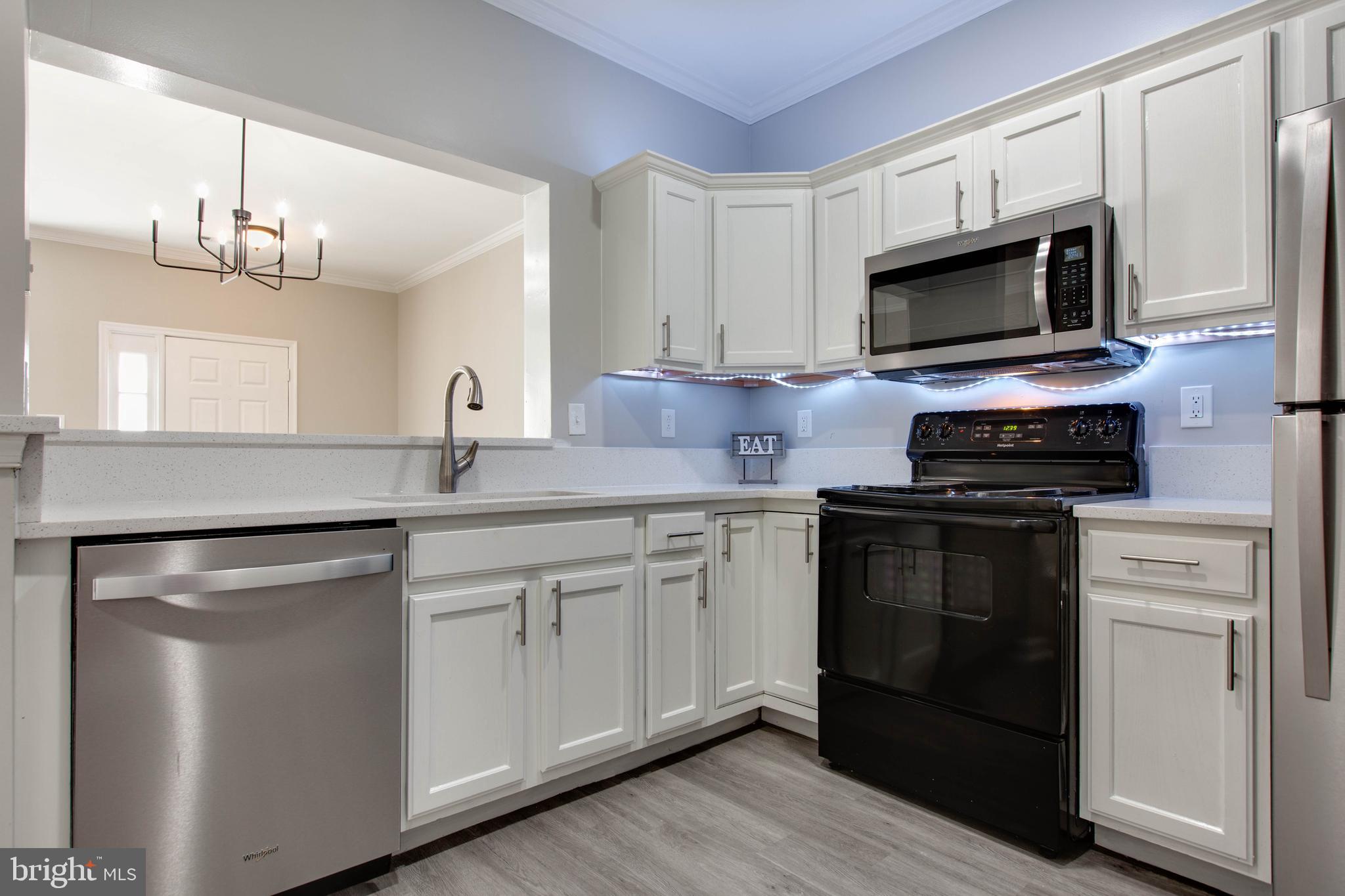 SEVEN OAKS - Residential Lease