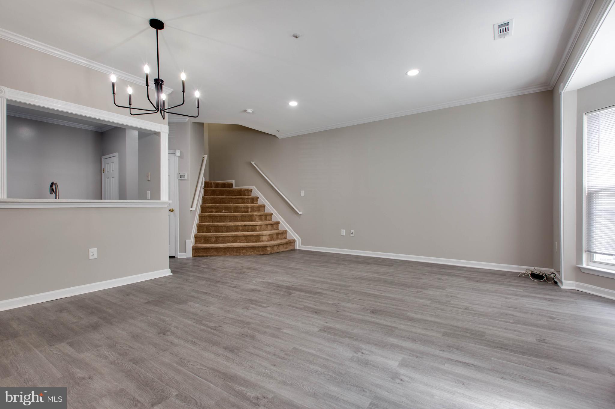 SEVEN OAKS - Residential Lease