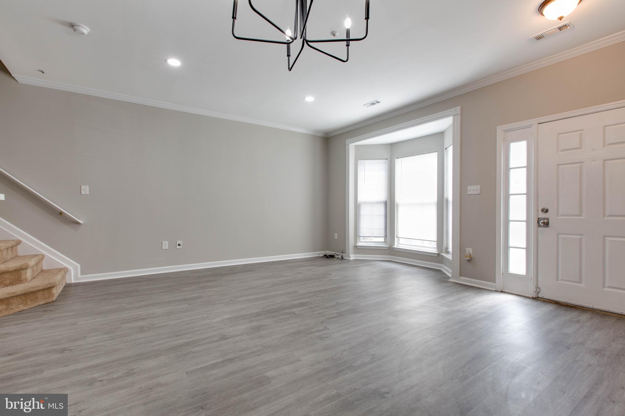 SEVEN OAKS - Residential Lease