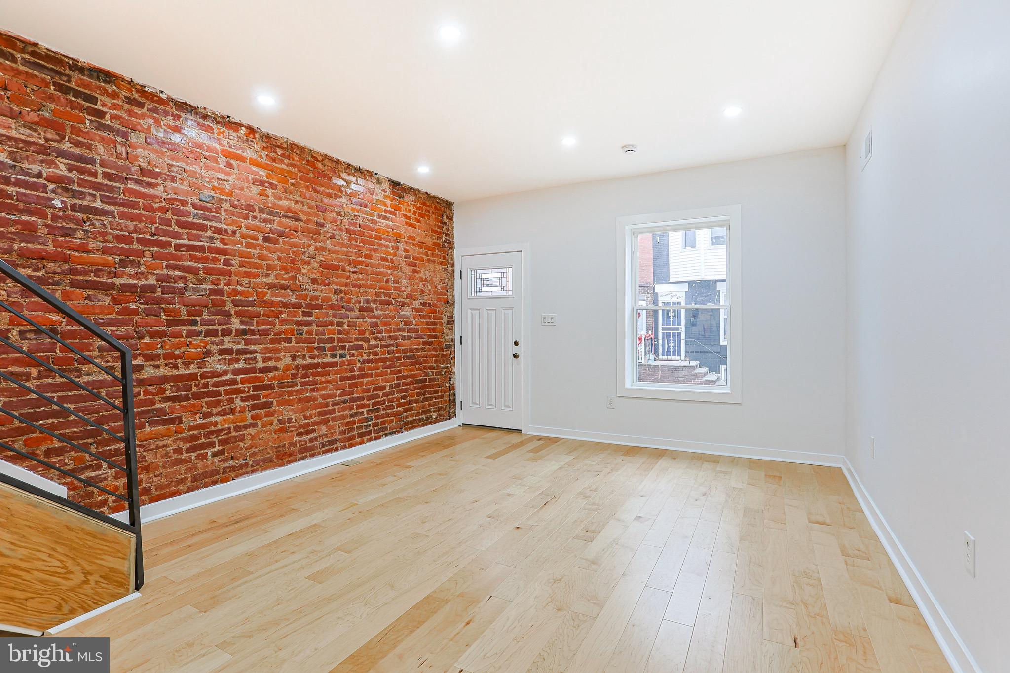 POINT BREEZE - Residential