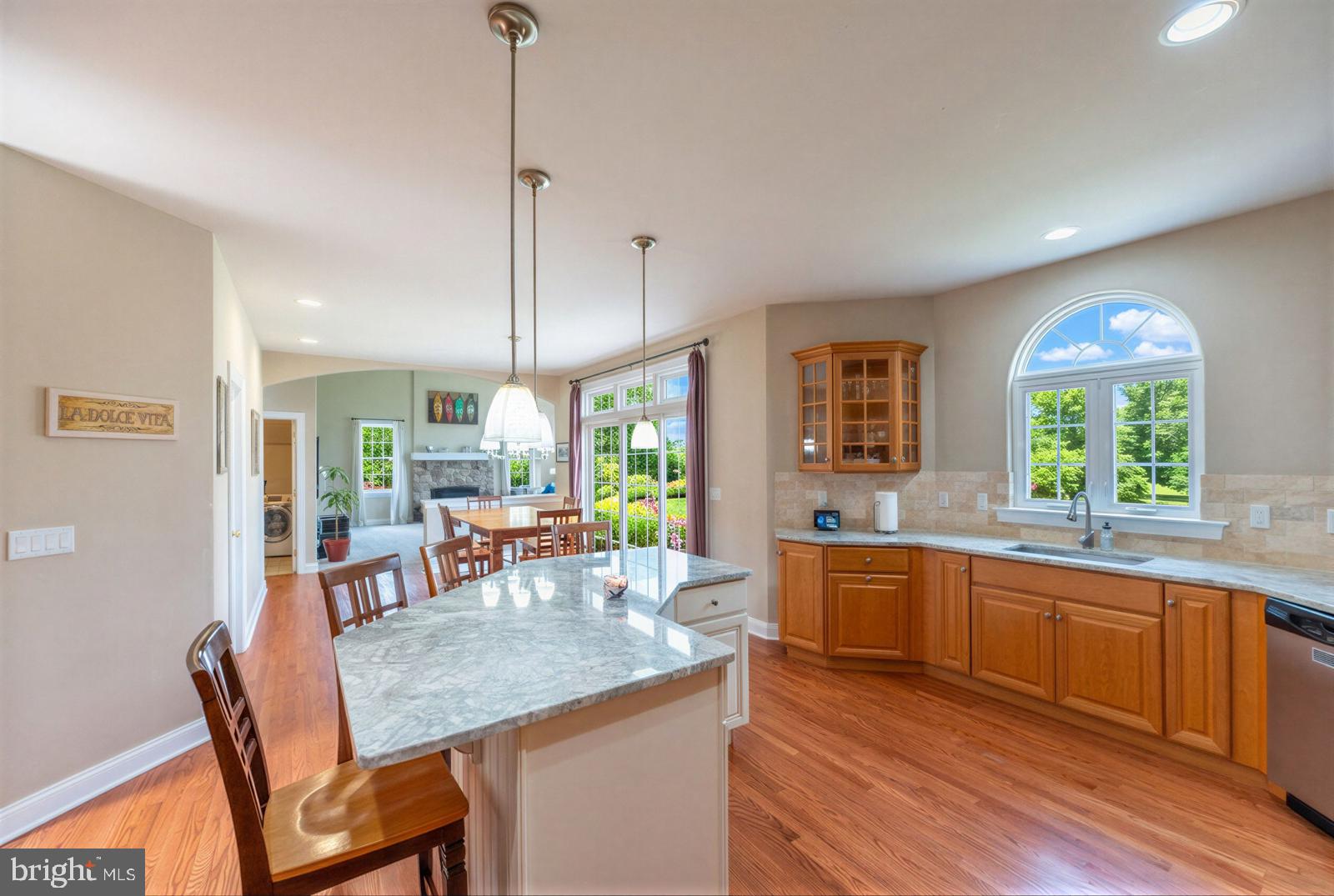 MEADOWBROOKE HUNT - Residential