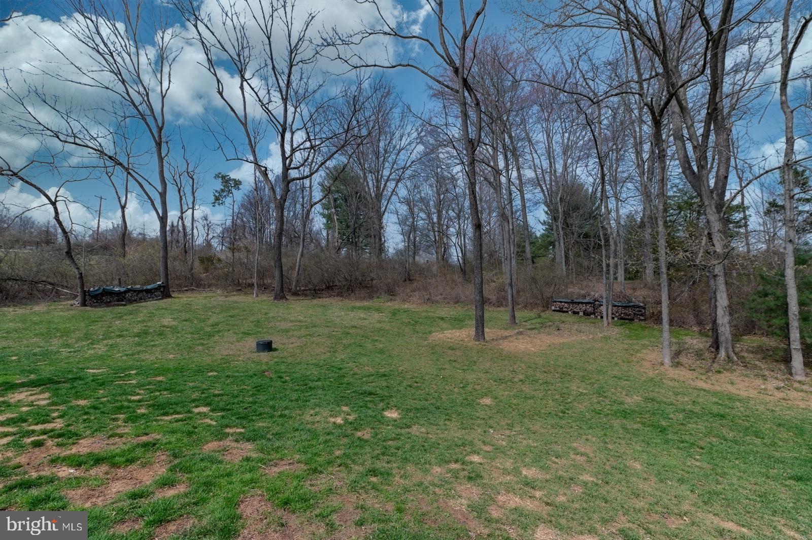 MEADOWBROOKE HUNT - Residential