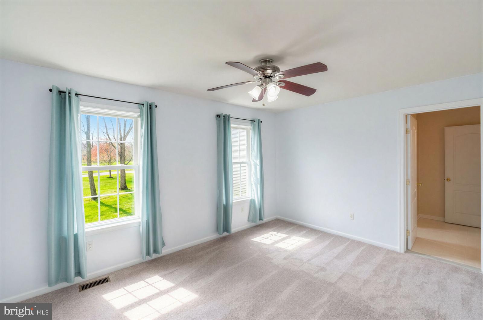 MEADOWBROOKE HUNT - Residential