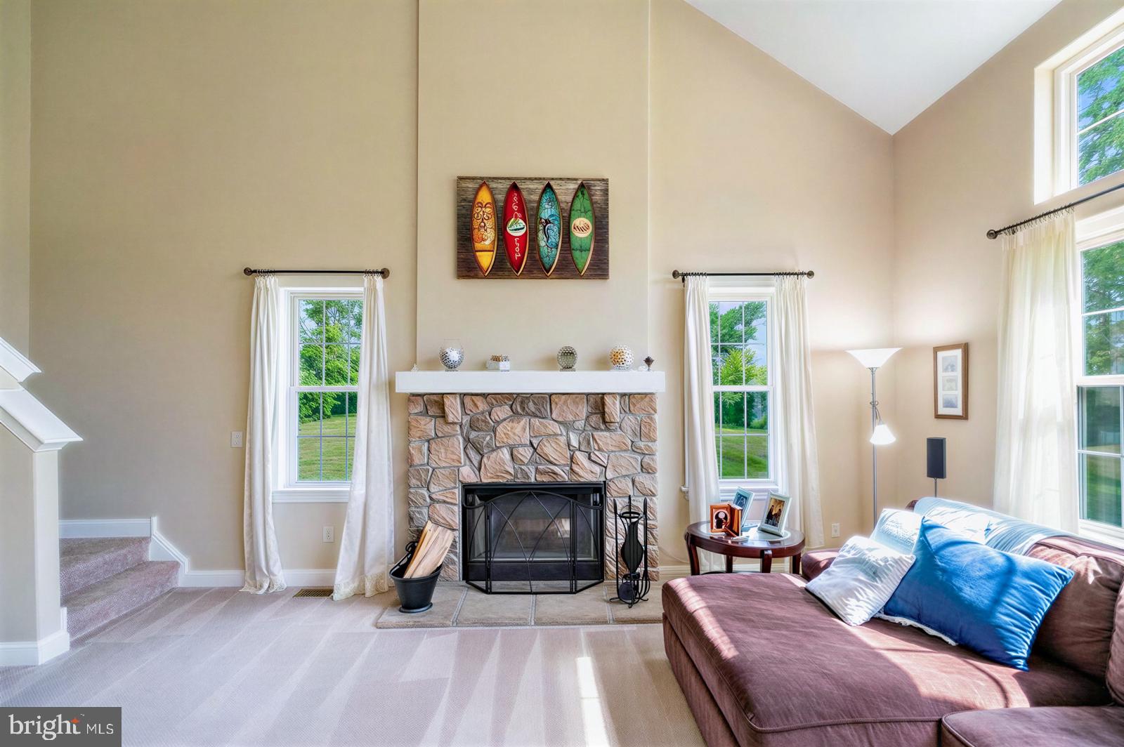 MEADOWBROOKE HUNT - Residential