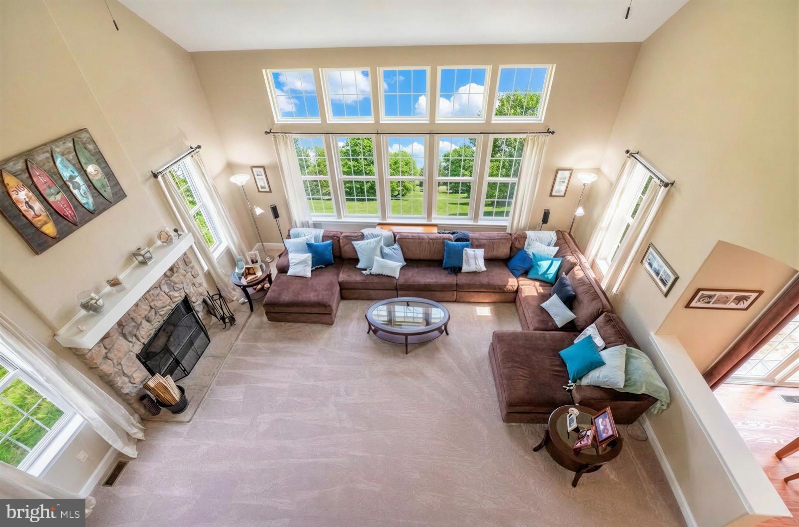 MEADOWBROOKE HUNT - Residential