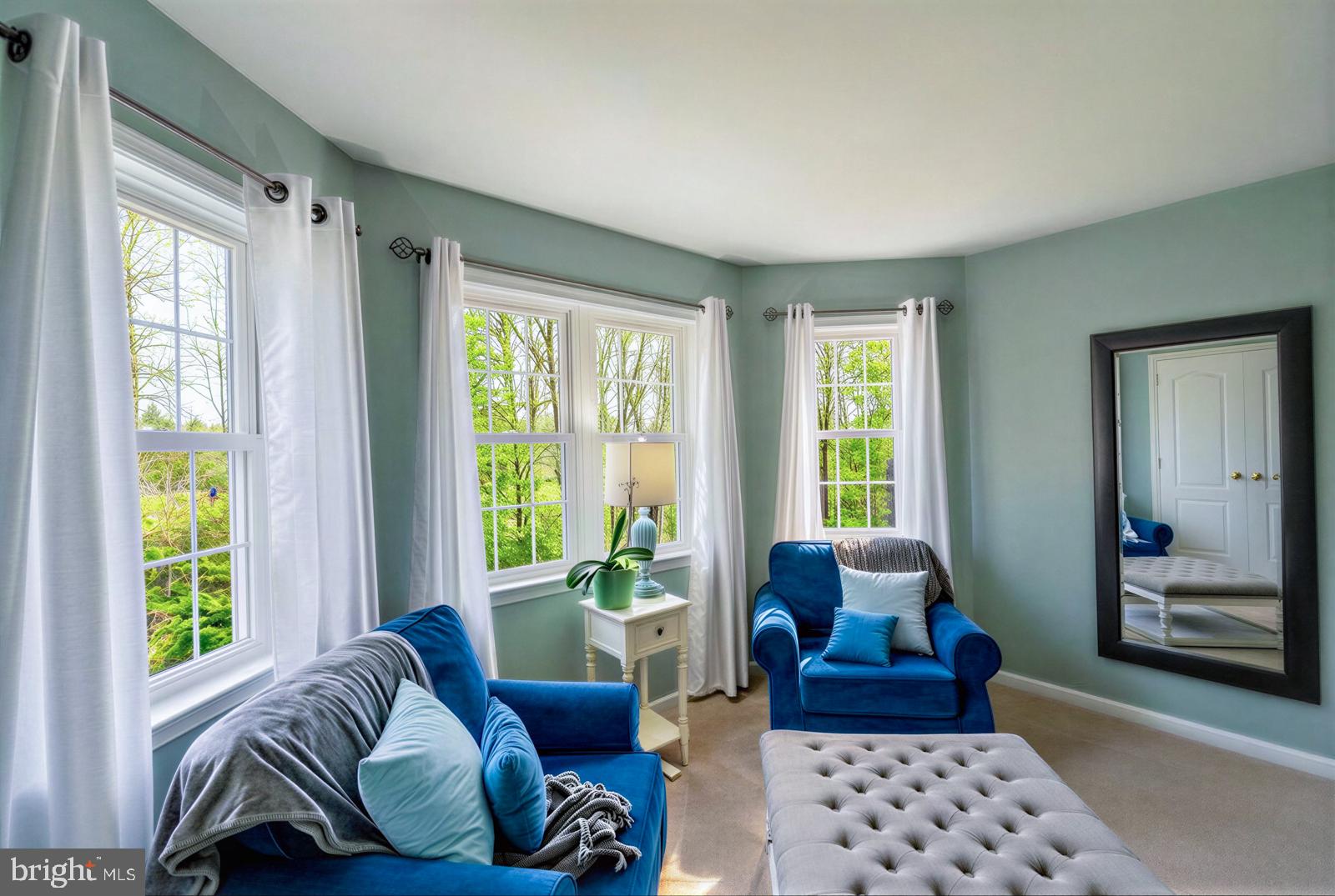 MEADOWBROOKE HUNT - Residential