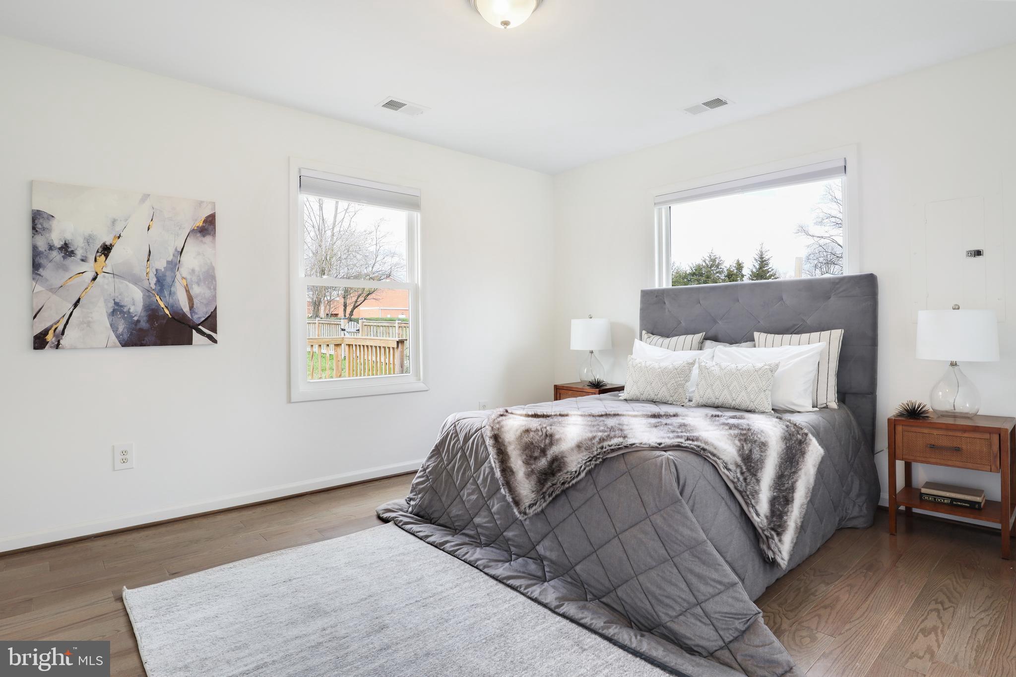 ALEXANDRIA - Residential