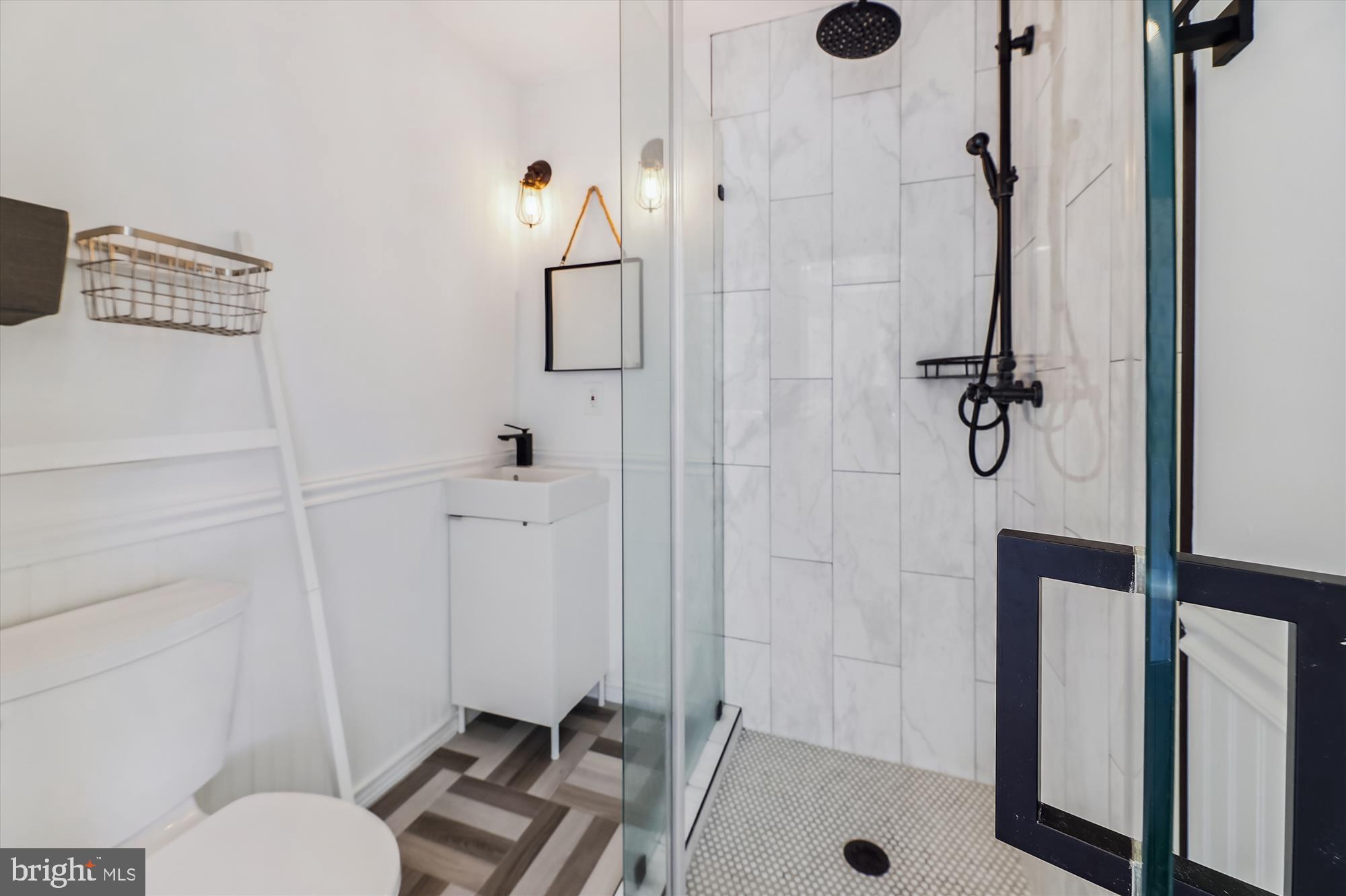 ALEXANDRIA - Residential