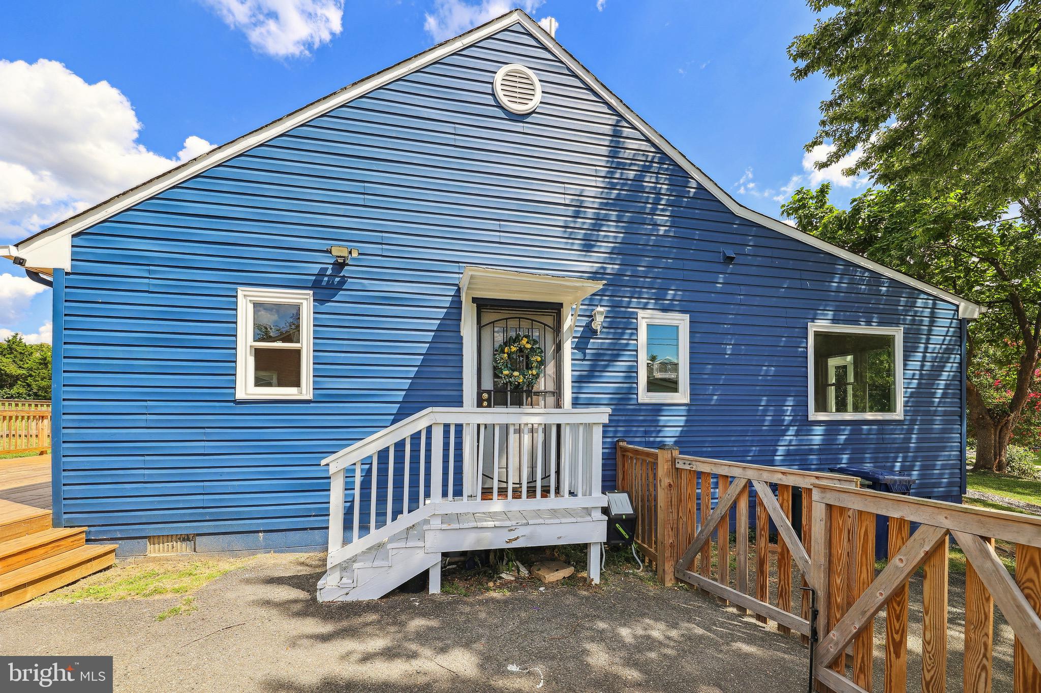 ALEXANDRIA - Residential