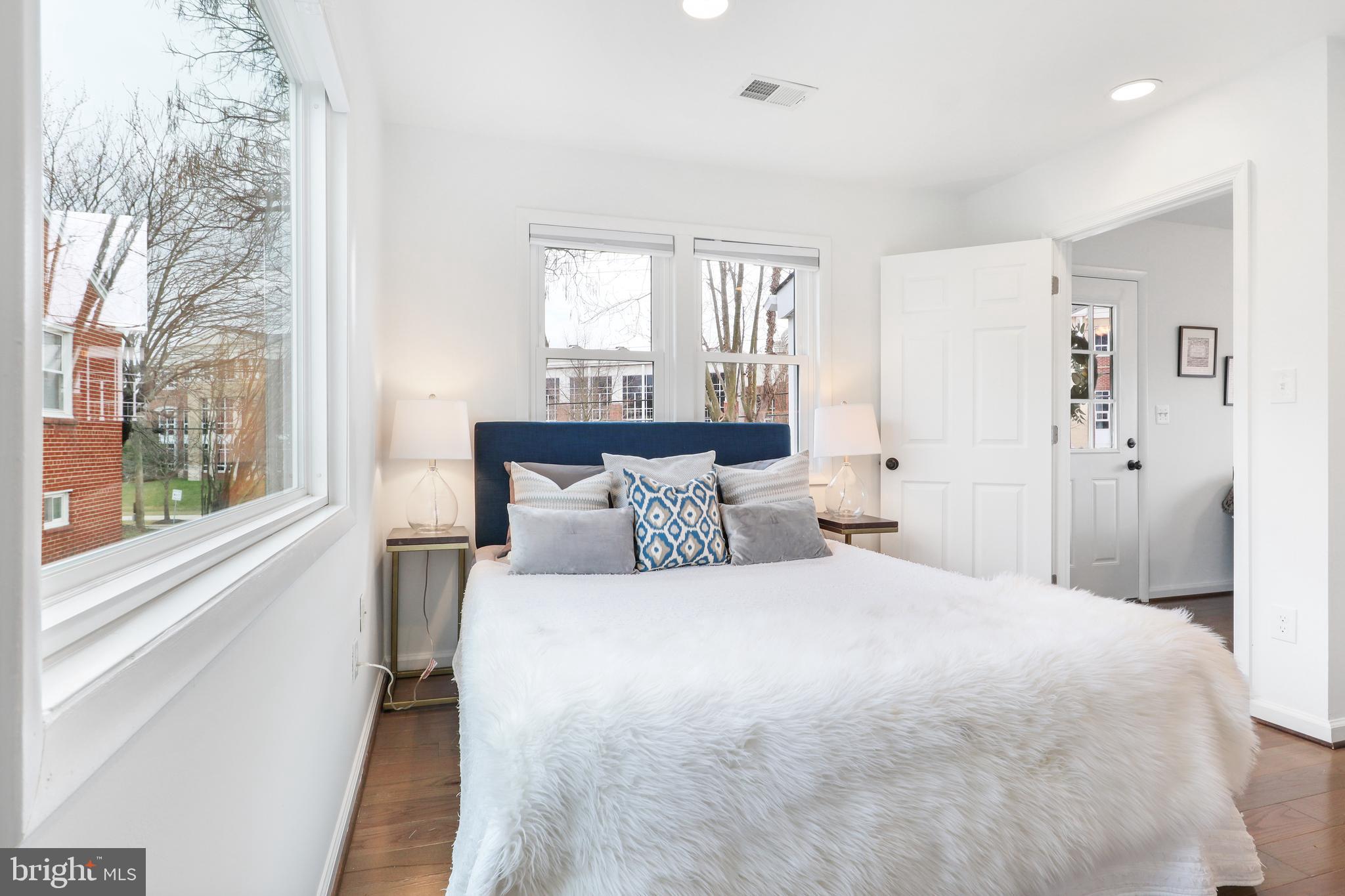 ALEXANDRIA - Residential