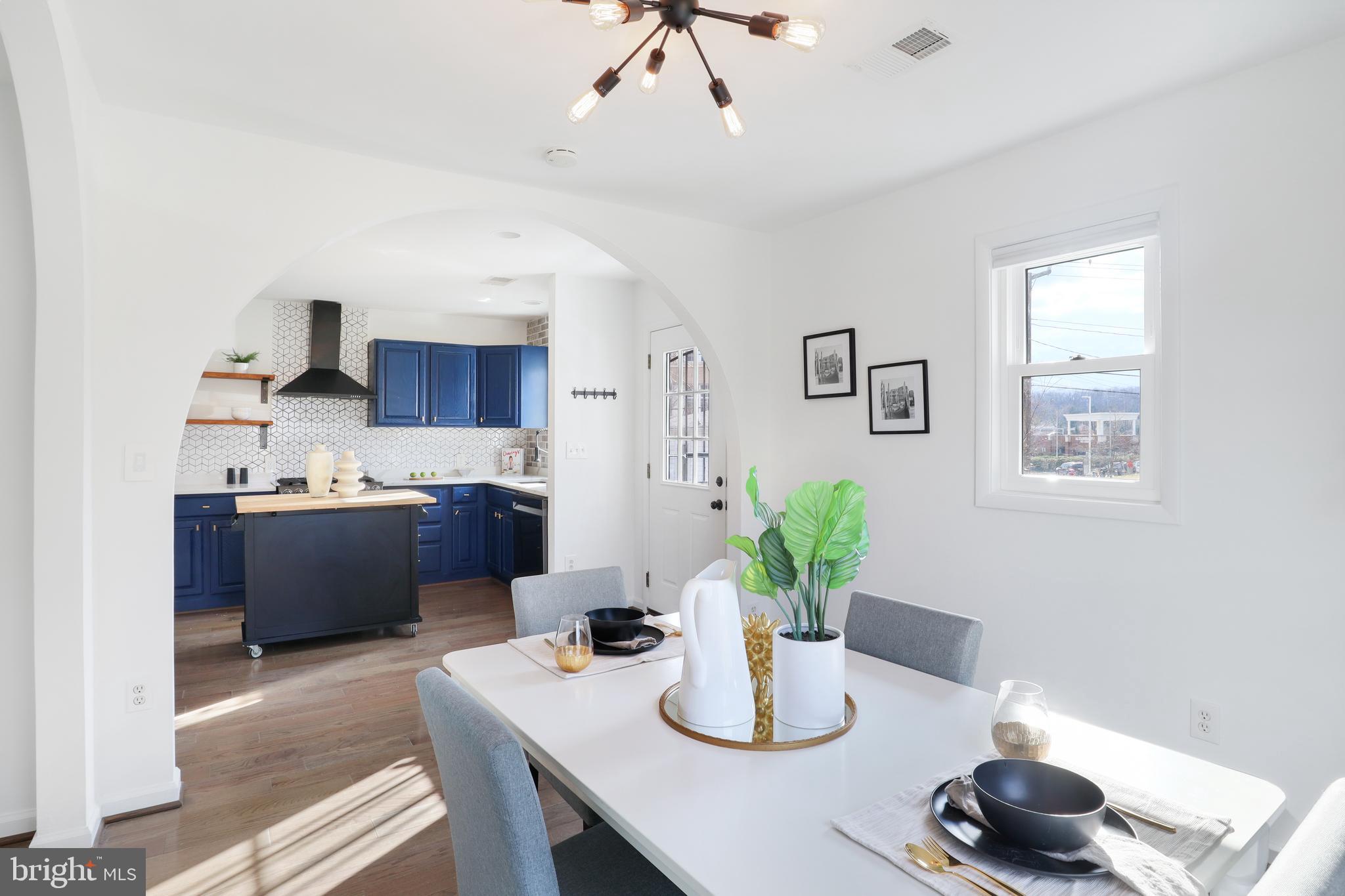 ALEXANDRIA - Residential