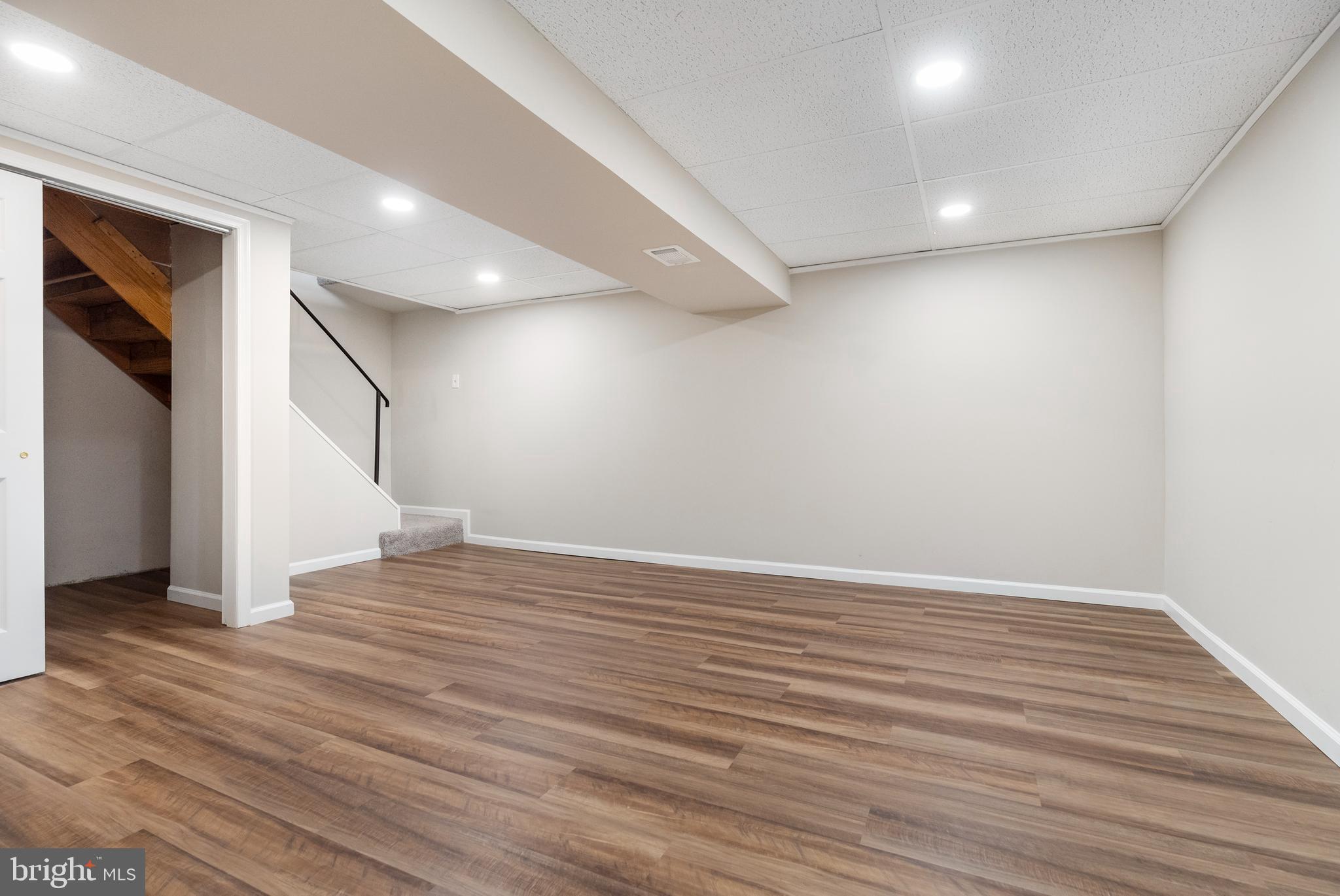 BROOKSHIRE - Residential