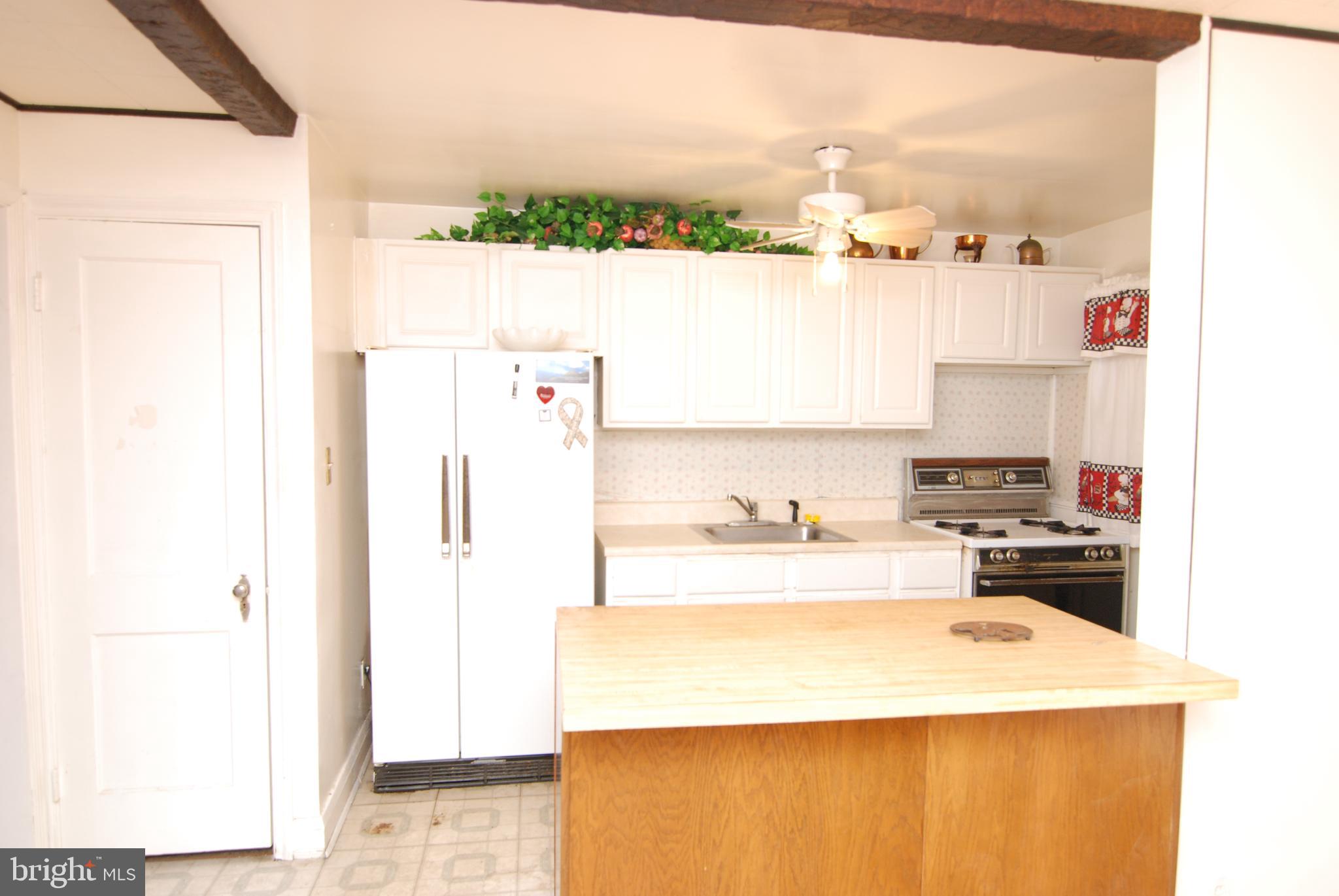 WEST HILLS - Residential