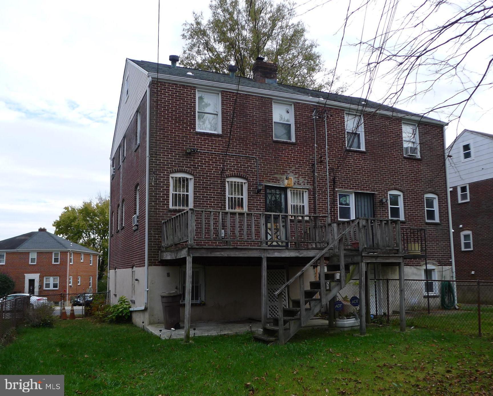 WEST HILLS - Residential