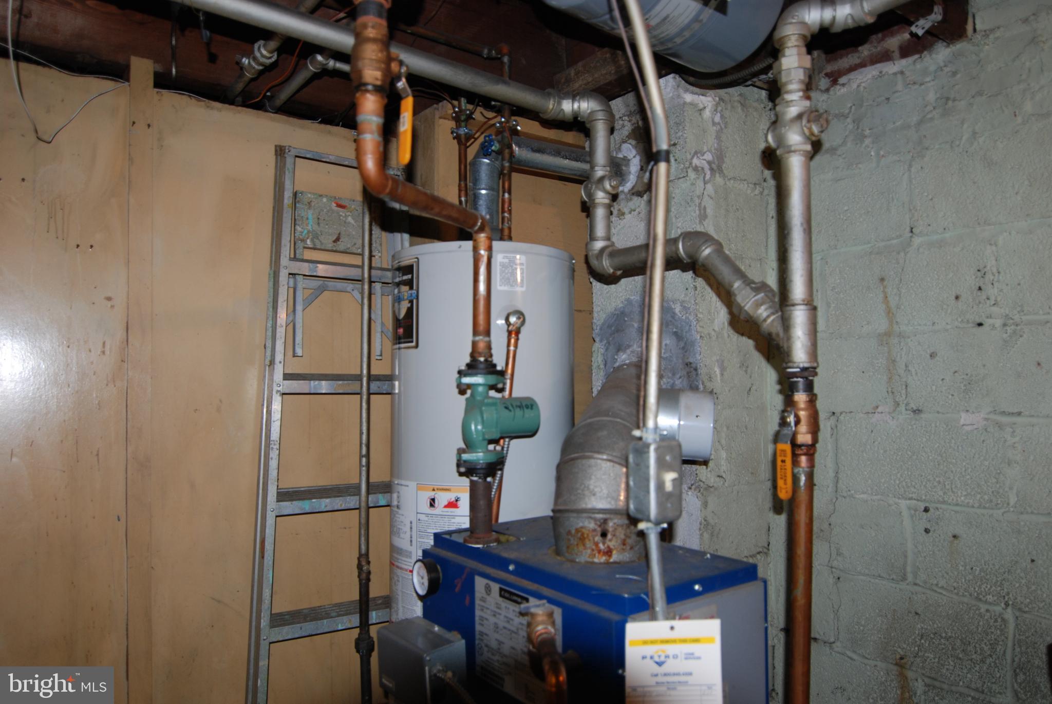 WEST HILLS - Residential