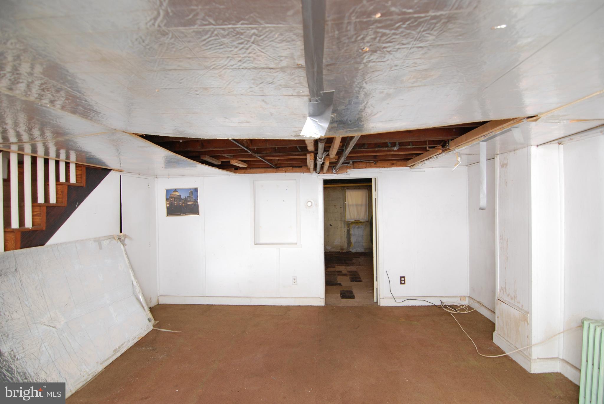 WEST HILLS - Residential