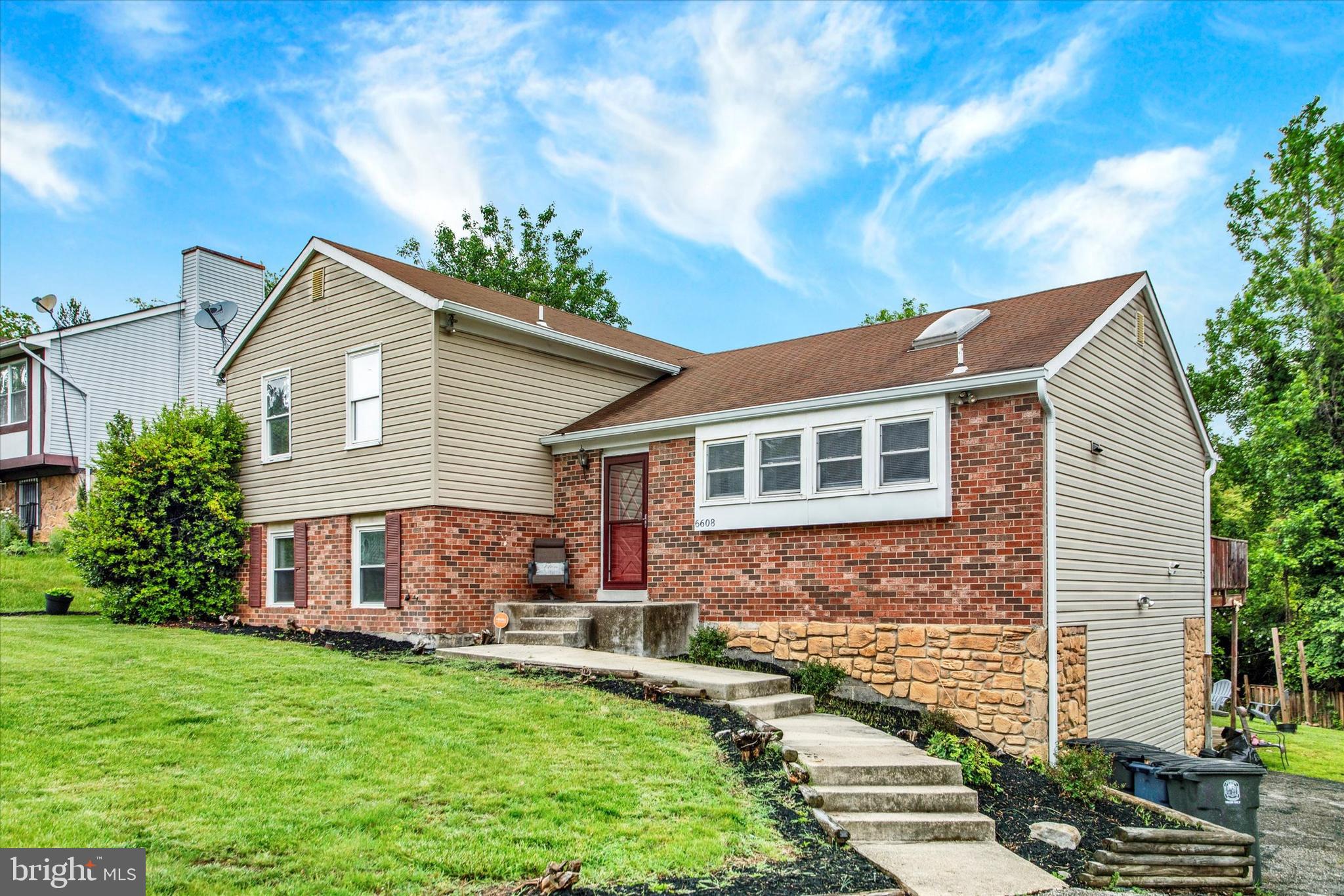 SUNRISE PLAT FIVE - Residential