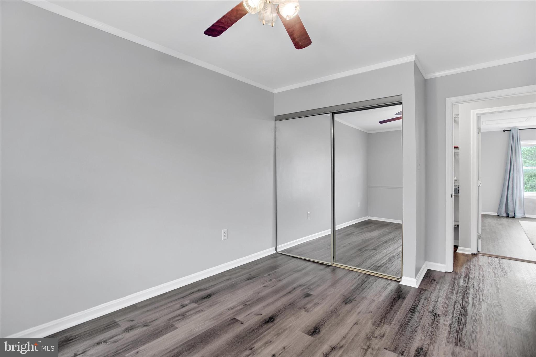 SUNRISE PLAT FIVE - Residential