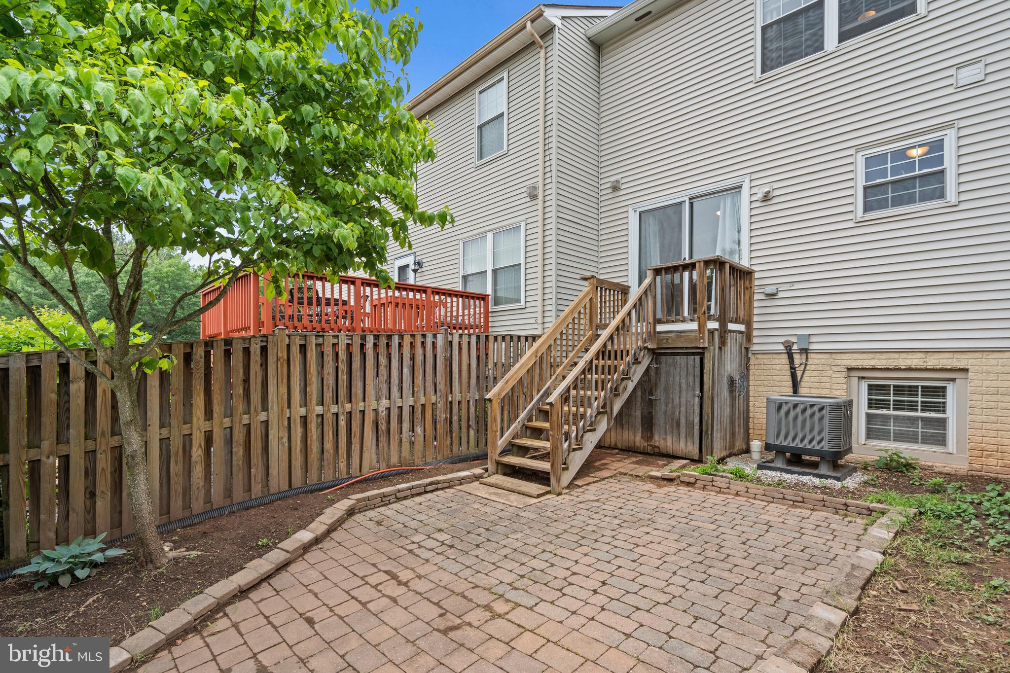 CROFTON COMMONS - Residential