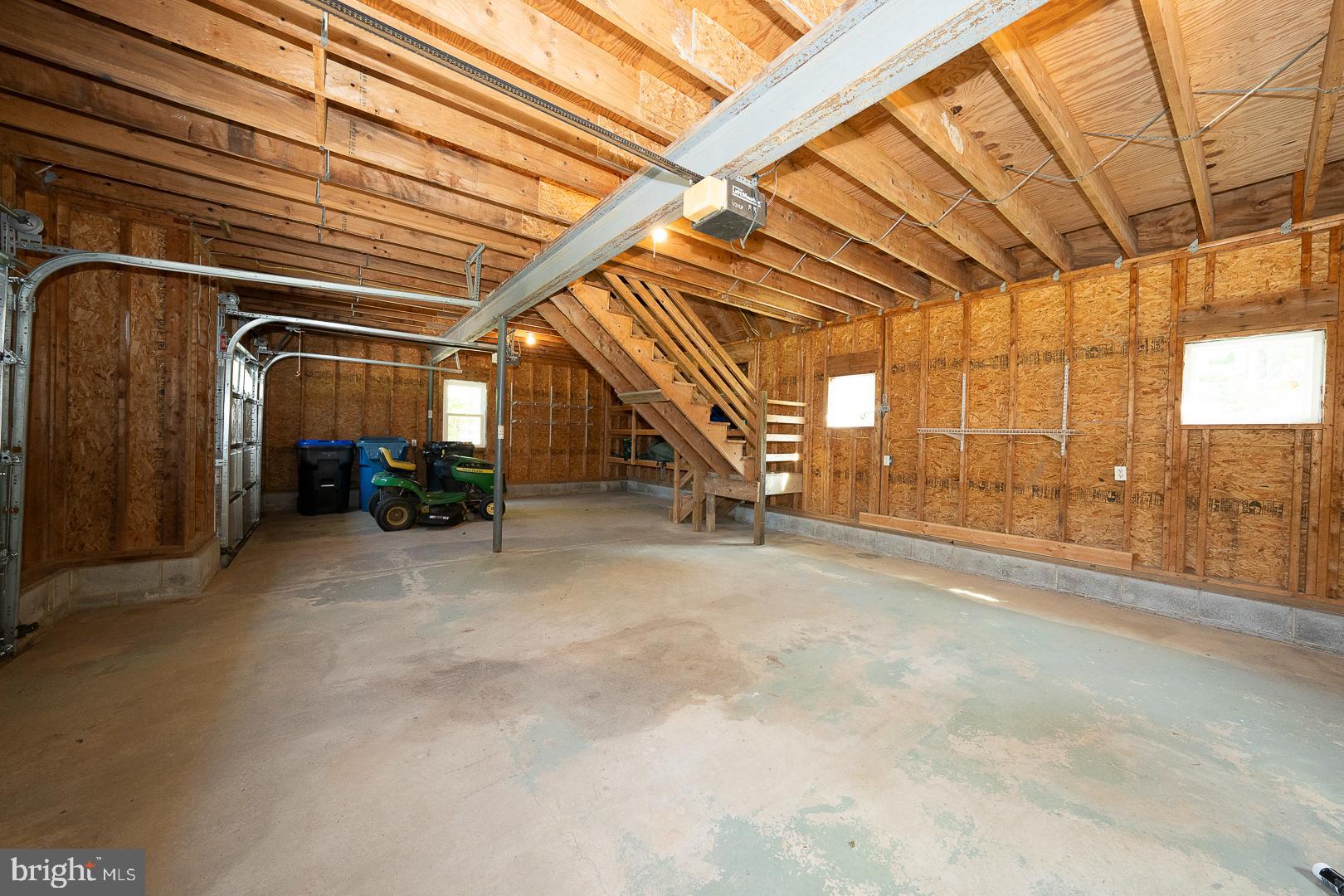 WILLISTOWN ACRES - Residential