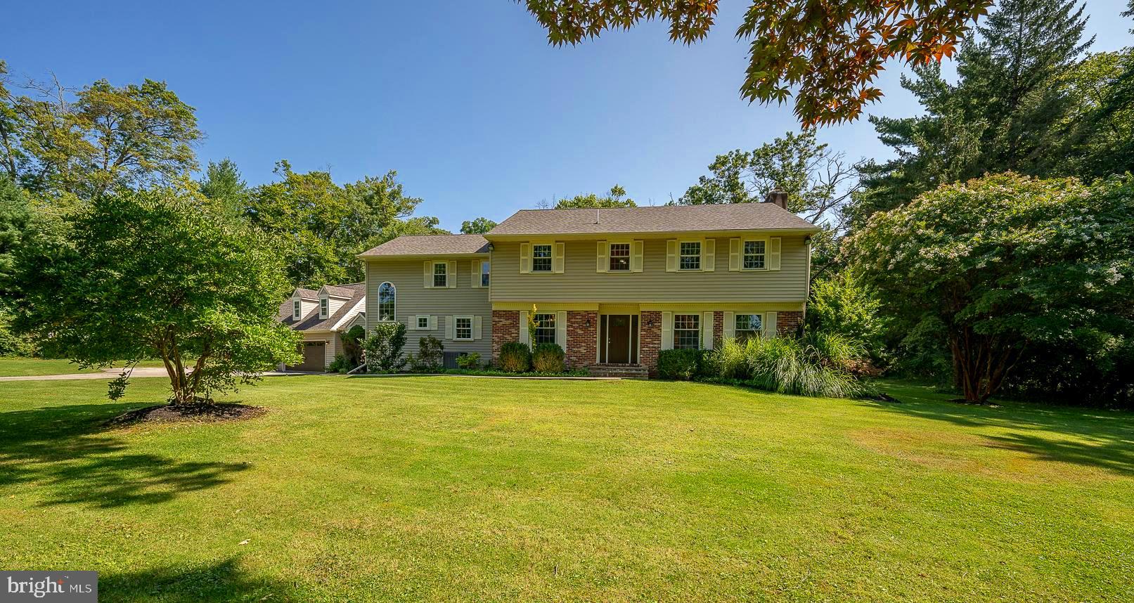 WILLISTOWN ACRES - Residential