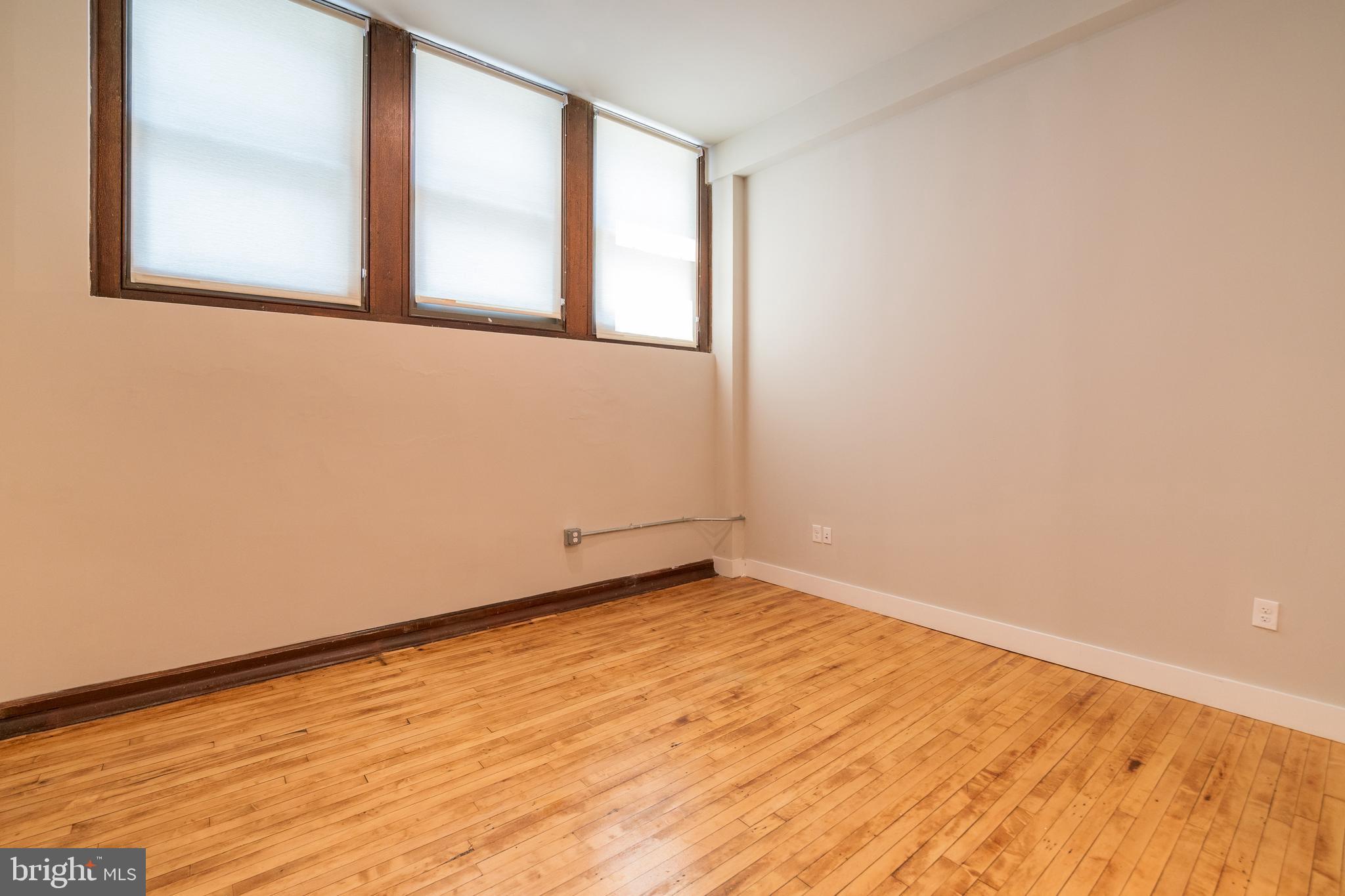 POINT BREEZE - Residential Lease