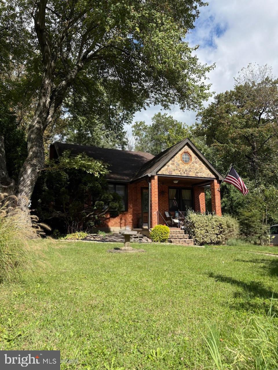 RIDGELEIGH - Residential