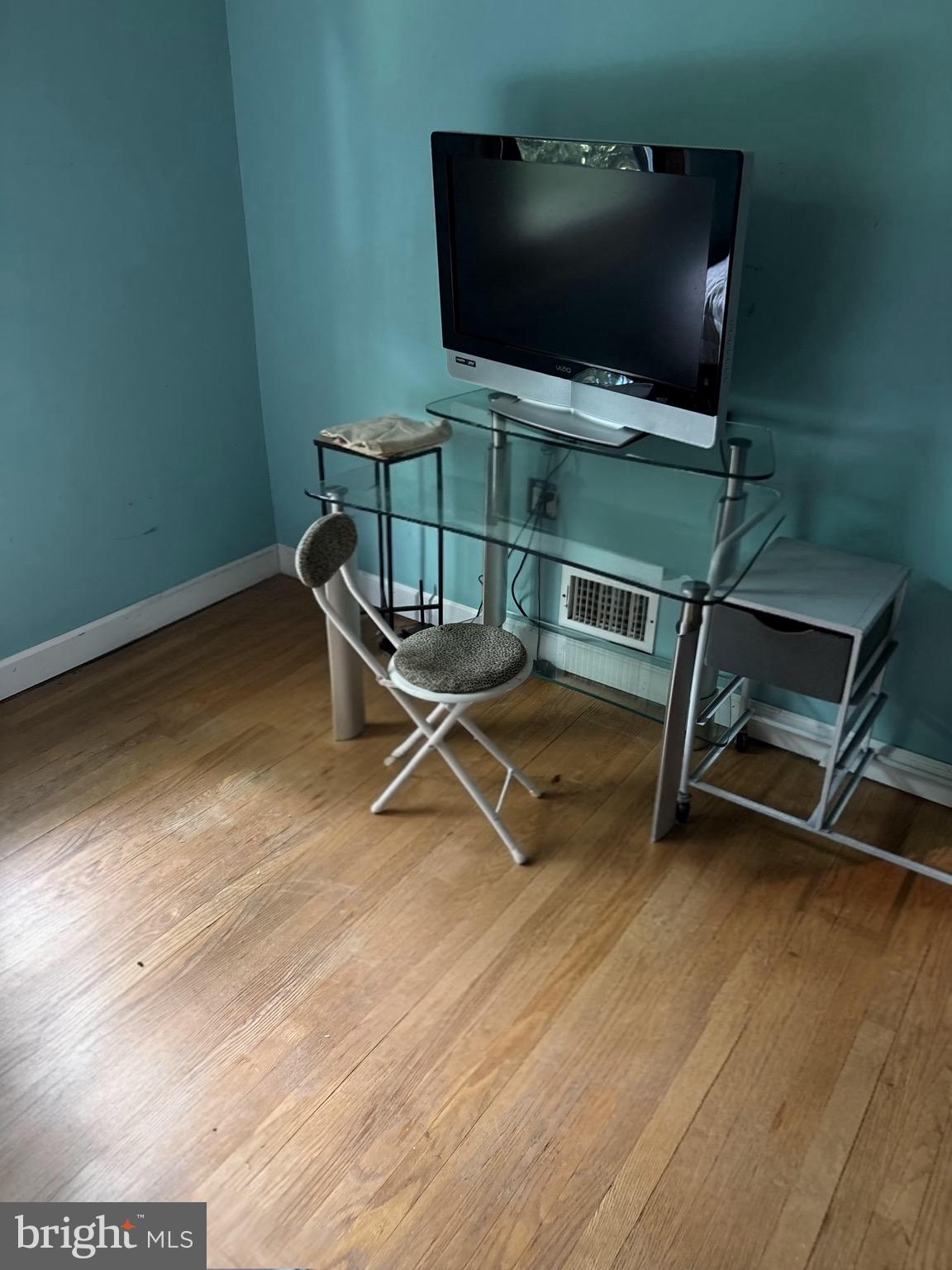 RIDGELEIGH - Residential