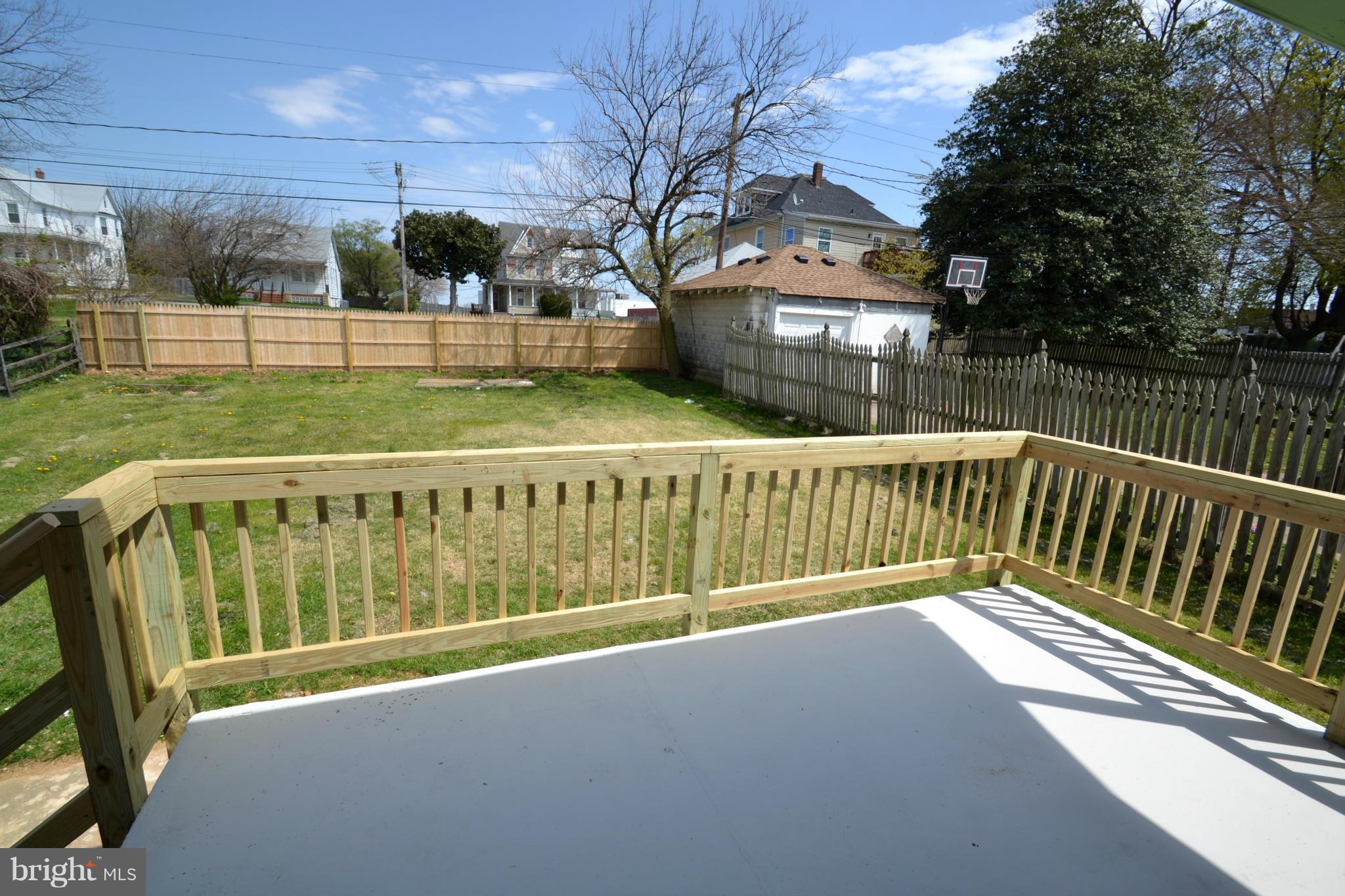 GARDENVILLE - Residential